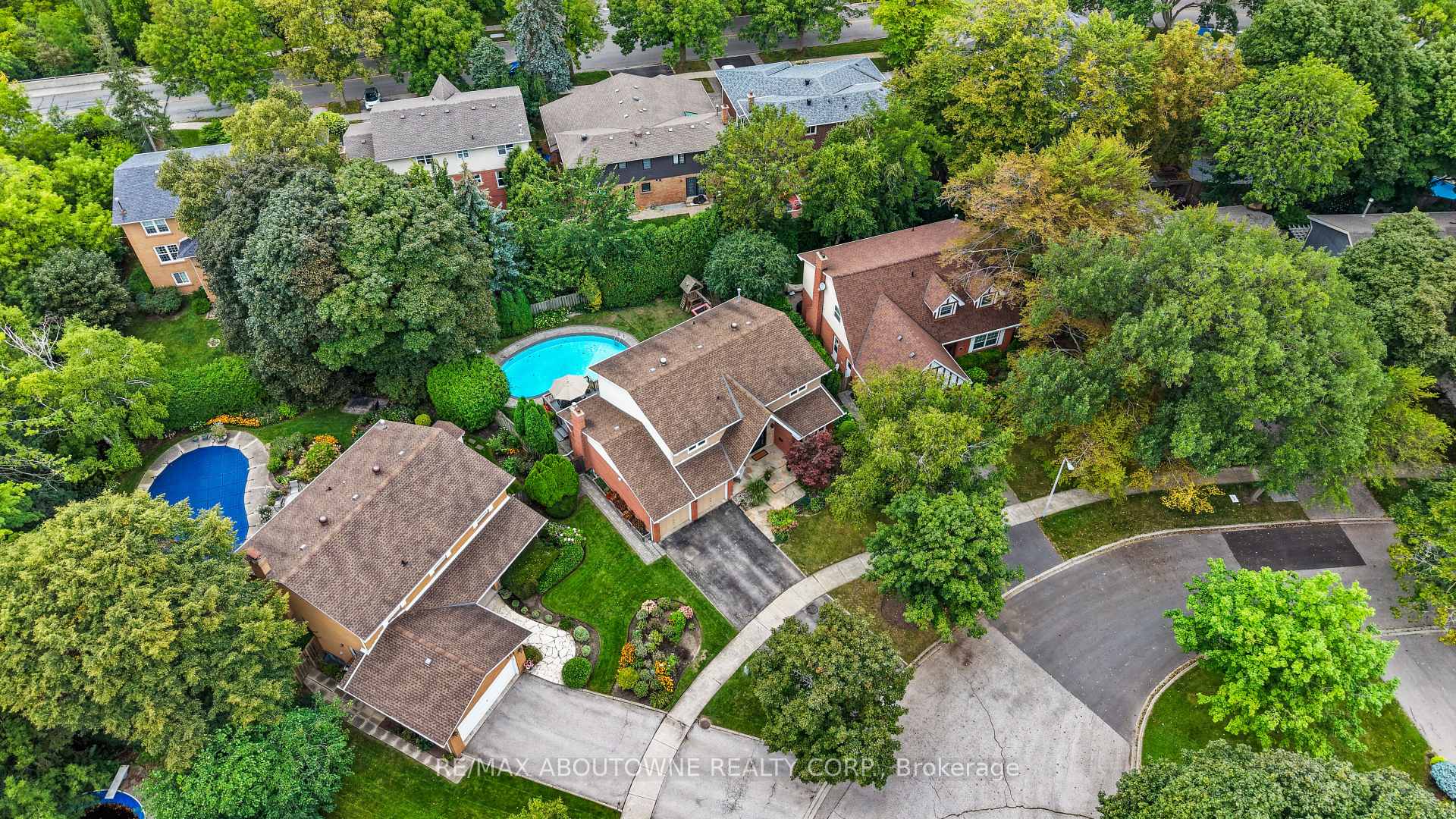 Photo 51 of 470 Carlton Drive, Oakville, Ford — HOMEH