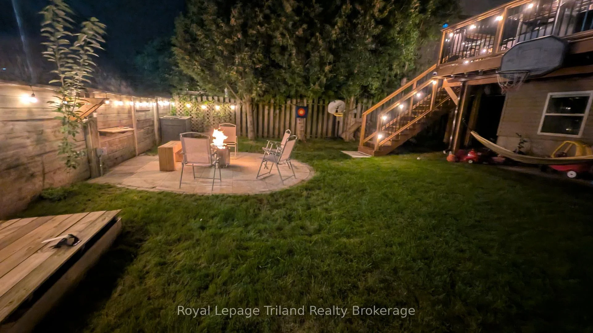 Photo 30 of 847 Hunters Gate Crescent, Woodstock, Woodstock - South — HOMEH