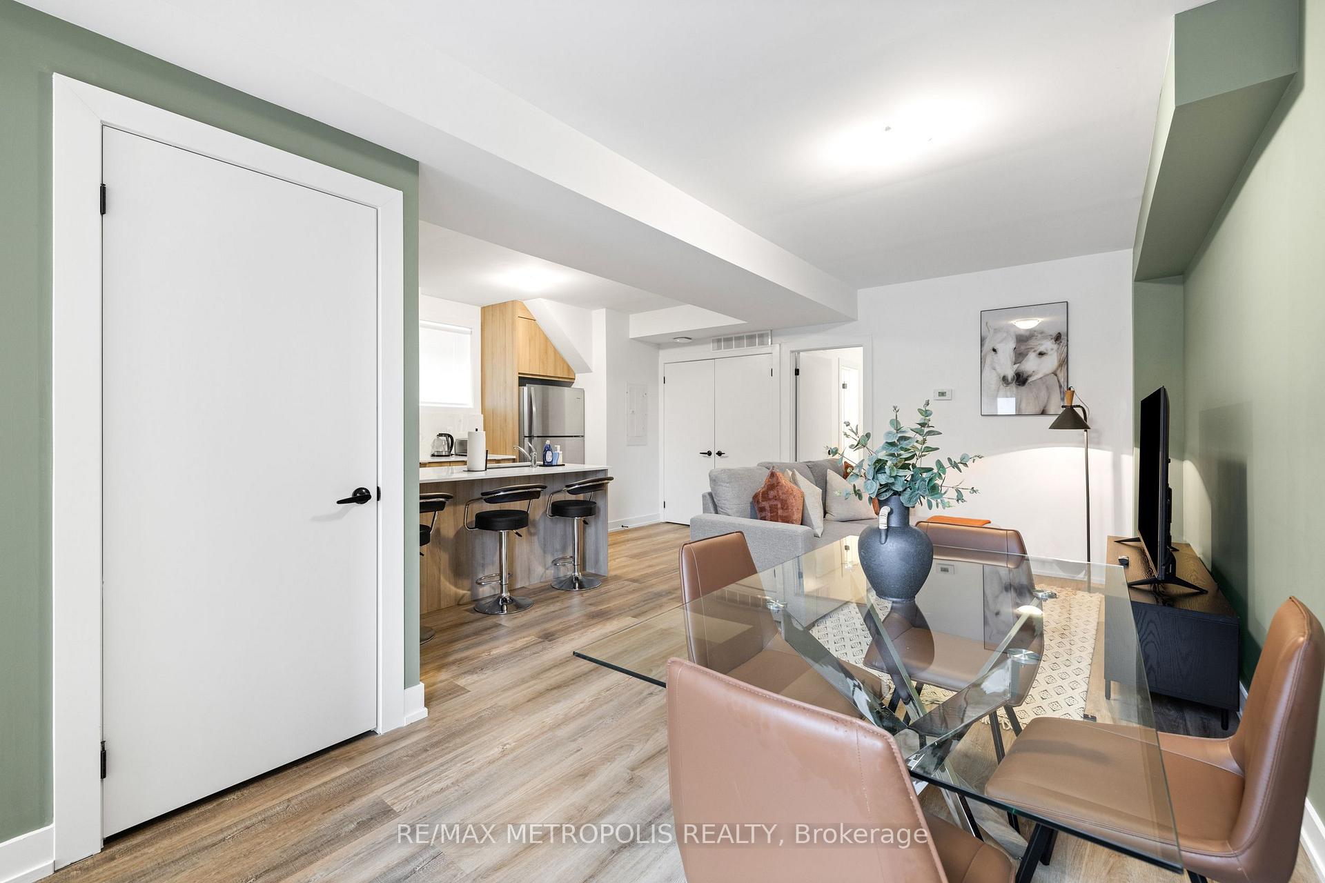 Photo 8 of Unit B, 447 Lansdowne Avenue, Toronto, Dufferin Grove — HOMEH