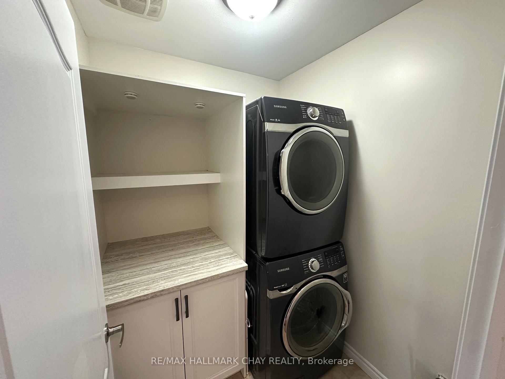 Photo 17 of 18 Claudio Crescent, Barrie, Holly — HOMEH