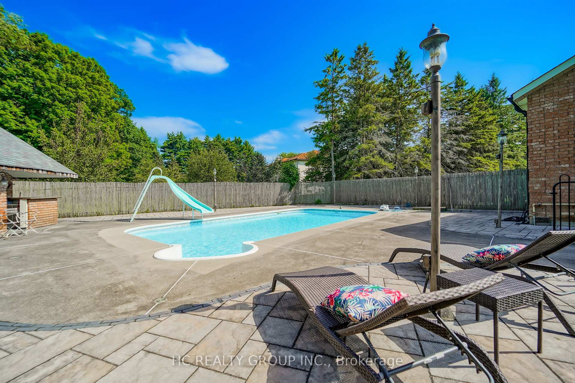 Photo 8 of 12 Bunting Court, Ajax, Central West — HOMEH