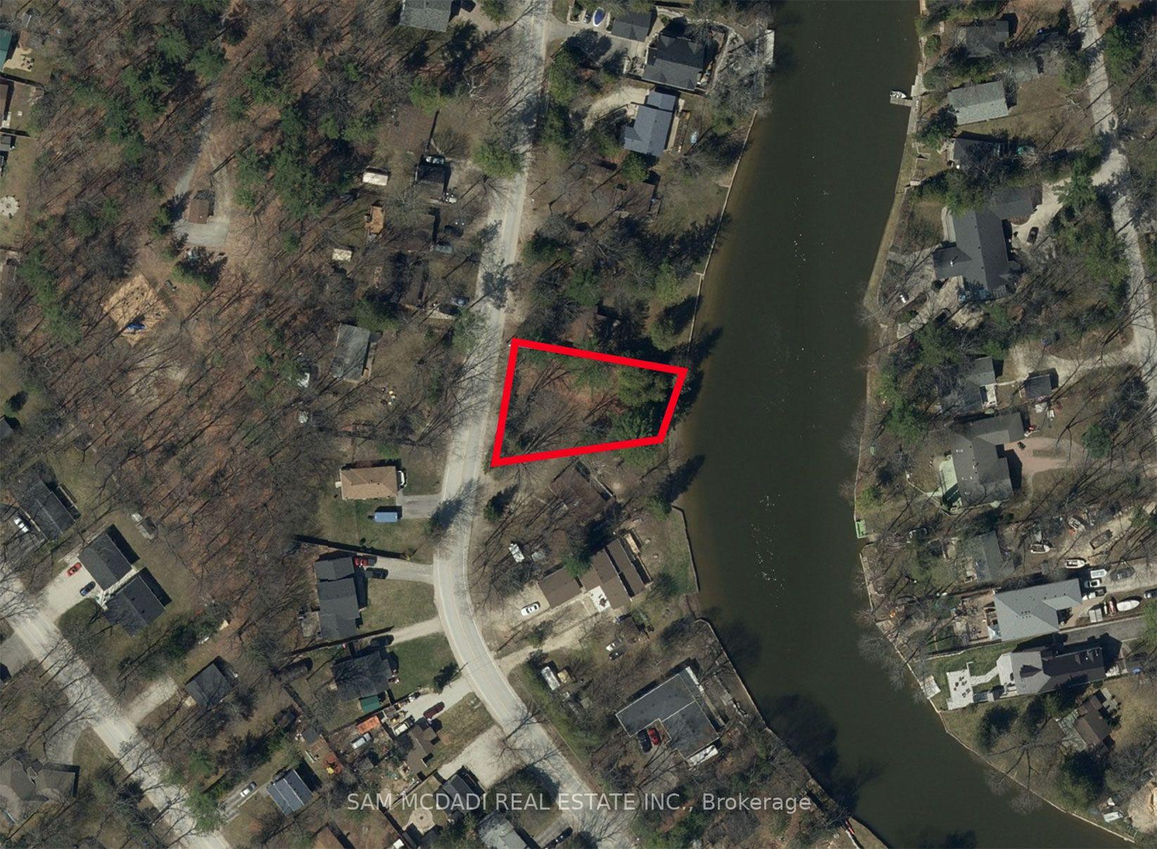 Photo of 490 Oxbow Park Drive