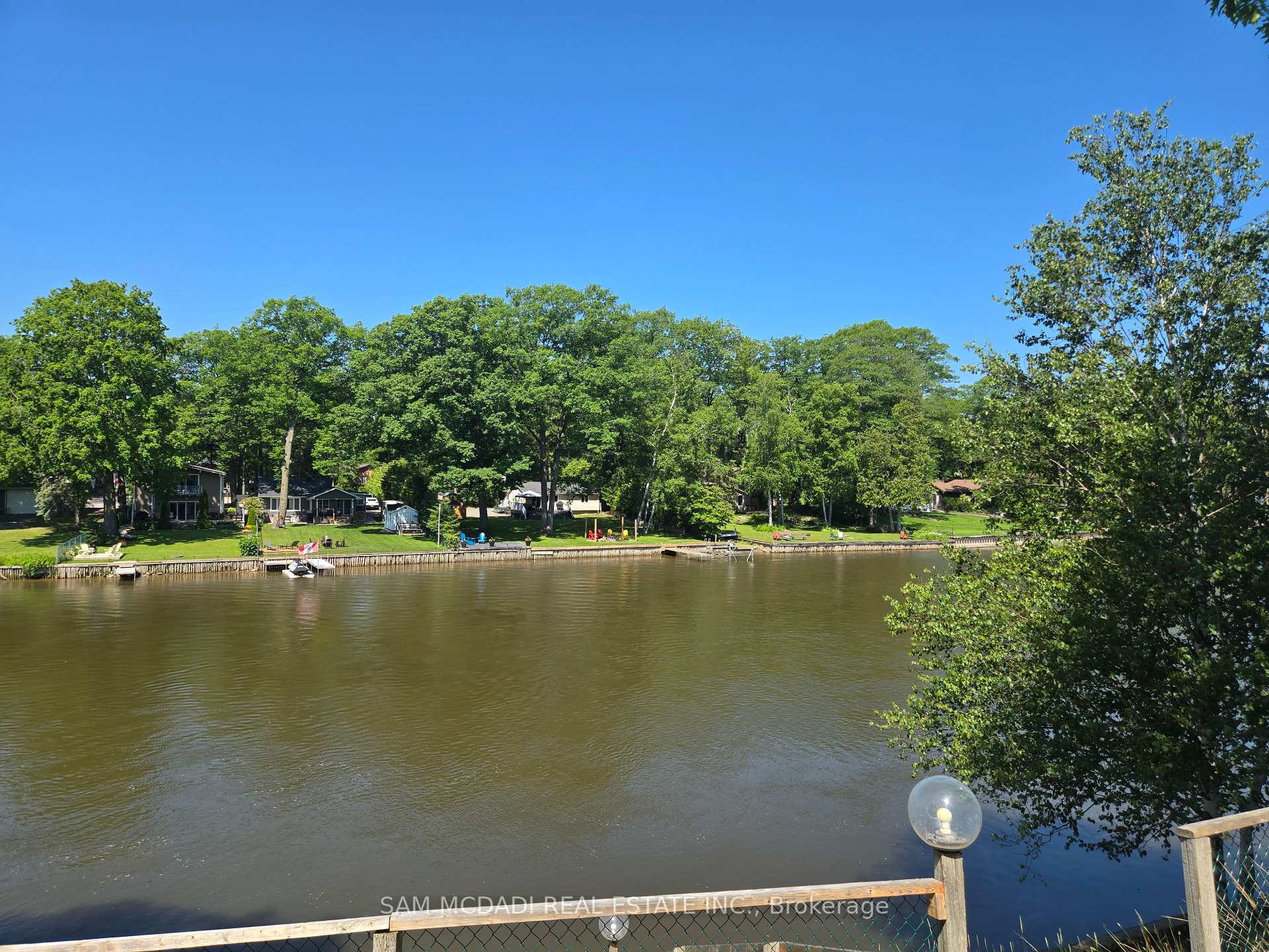 Photo 11 of 490 Oxbow Park Drive, Wasaga Beach — HOMEH