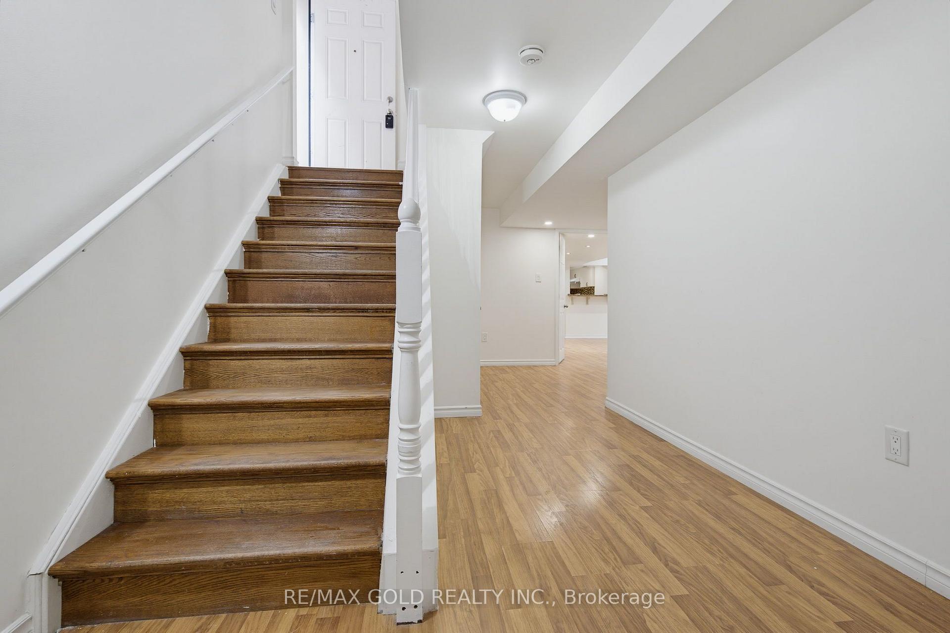 Photo 27 of 22 Durango Drive, Brampton, Credit Valley — HOMEH