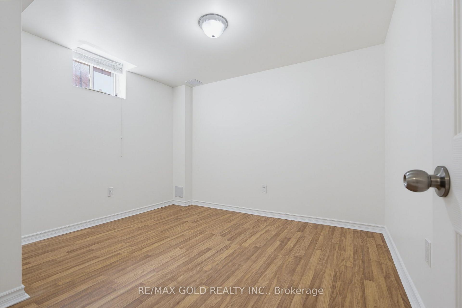 Photo 31 of 22 Durango Drive, Brampton, Credit Valley — HOMEH