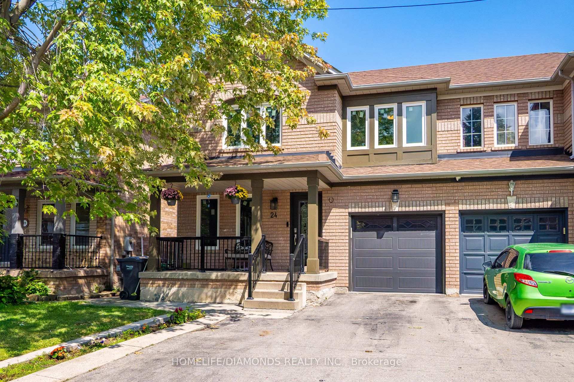 Front of 24 Jewel Crescent