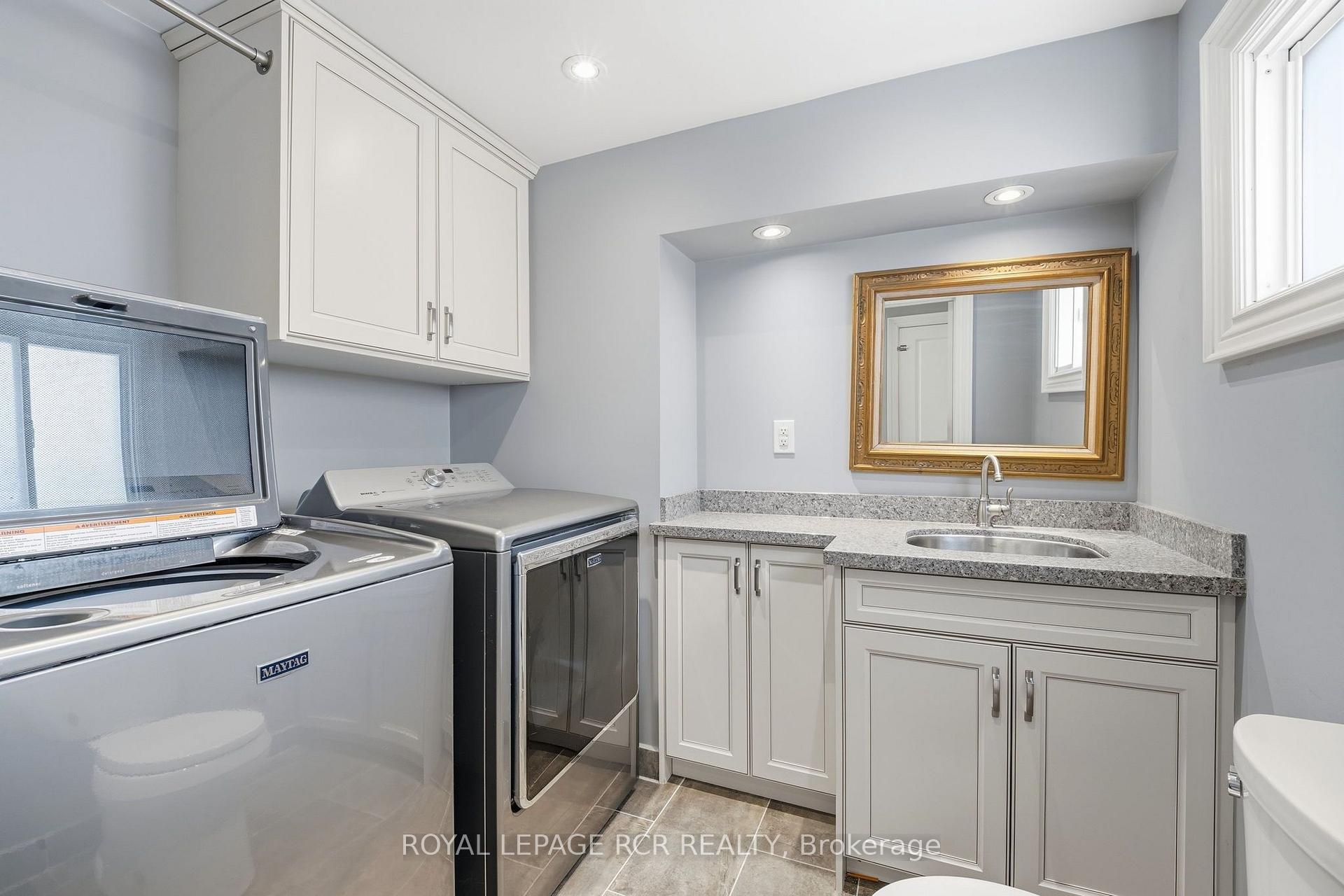 Photo 11 of 113 Main Street, King, Schomberg — HOMEH