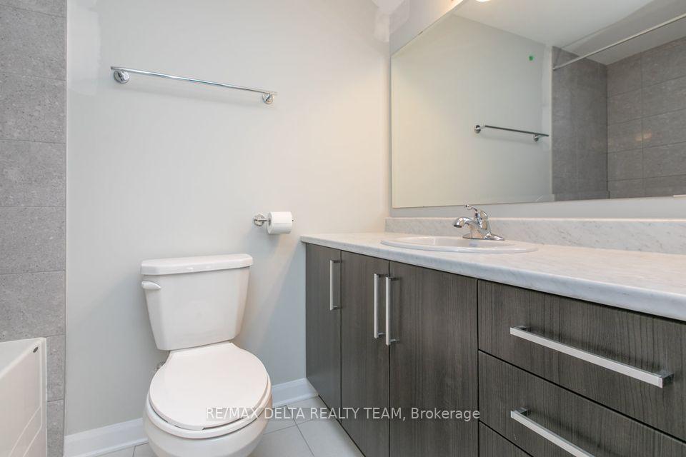 Photo 13 of Unit Unit D, 701 Amberwing Private, Ottawa, Avalon West — HOMEH
