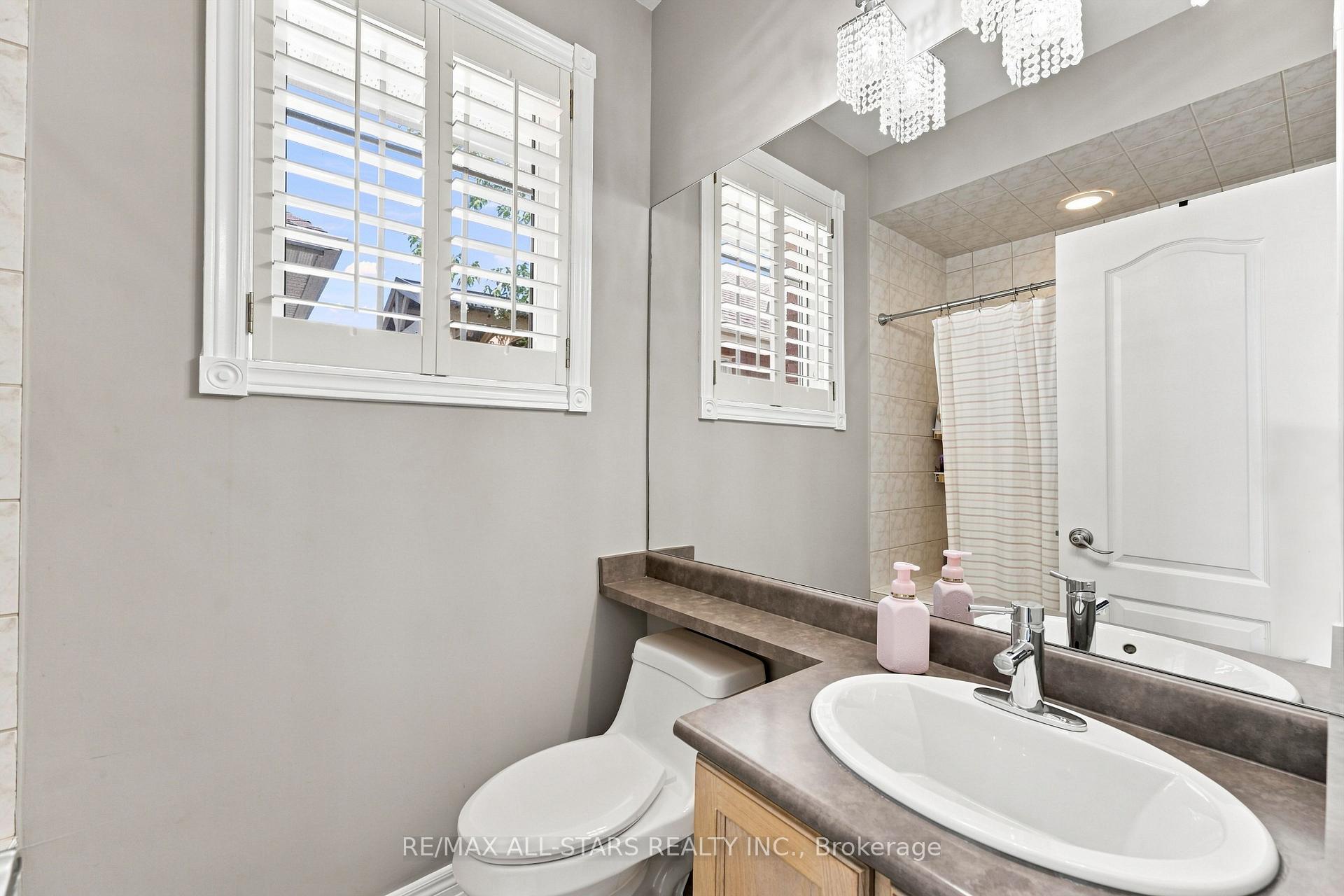 Photo 22 of 15 Ivygreen Road, Georgina, Historic Lakeshore Communities — HOMEH