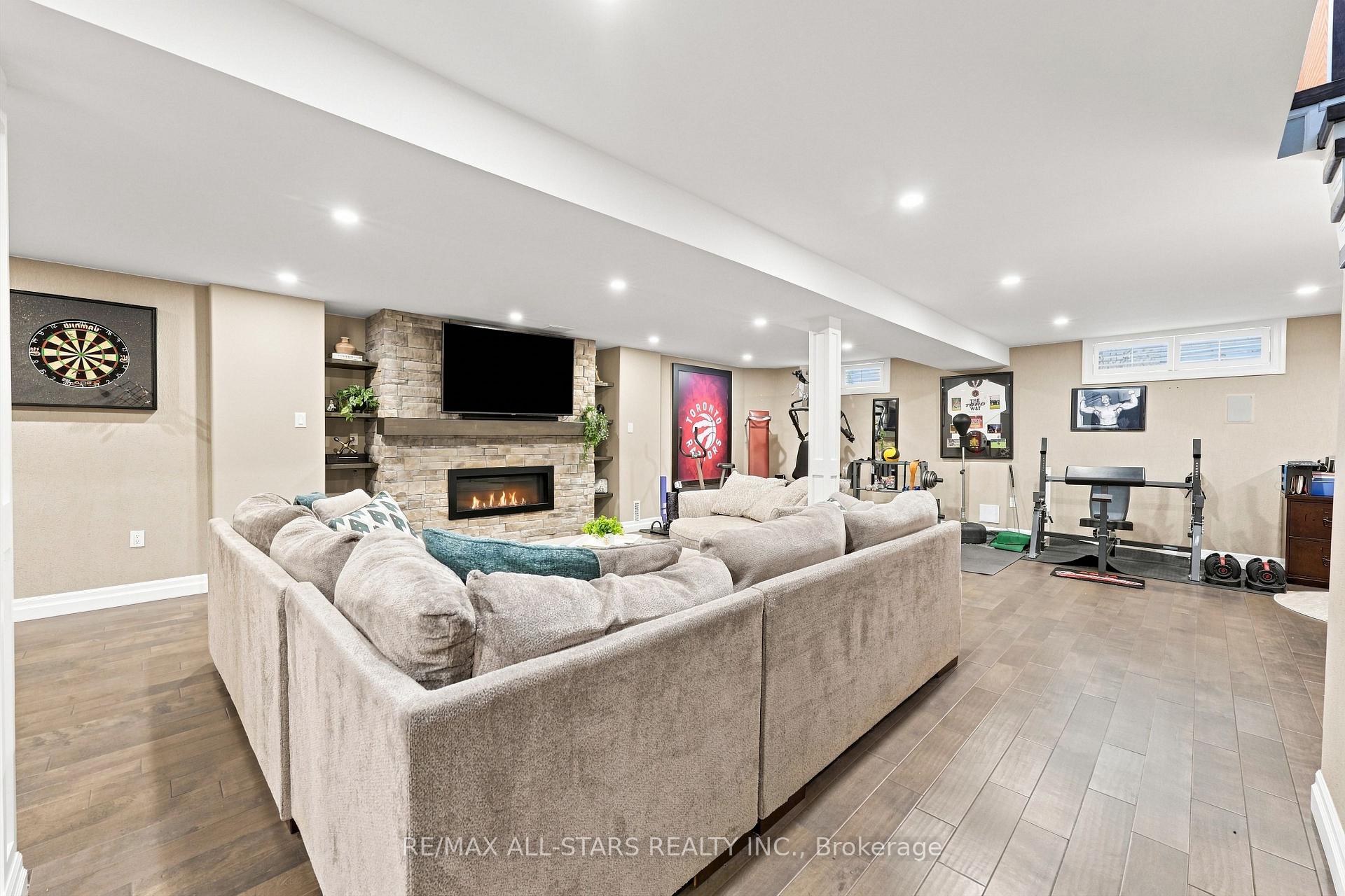 Photo 30 of 15 Ivygreen Road, Georgina, Historic Lakeshore Communities — HOMEH