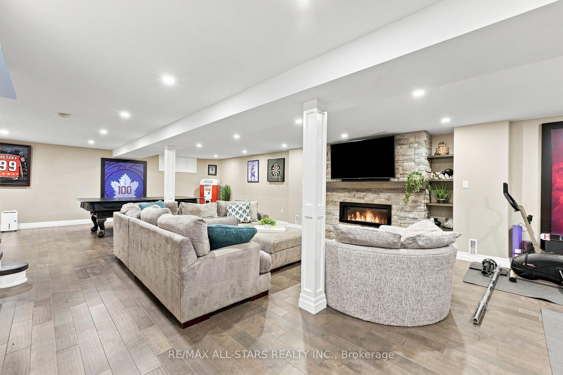 Photo 32 of 15 Ivygreen Road, Georgina, Historic Lakeshore Communities — HOMEH