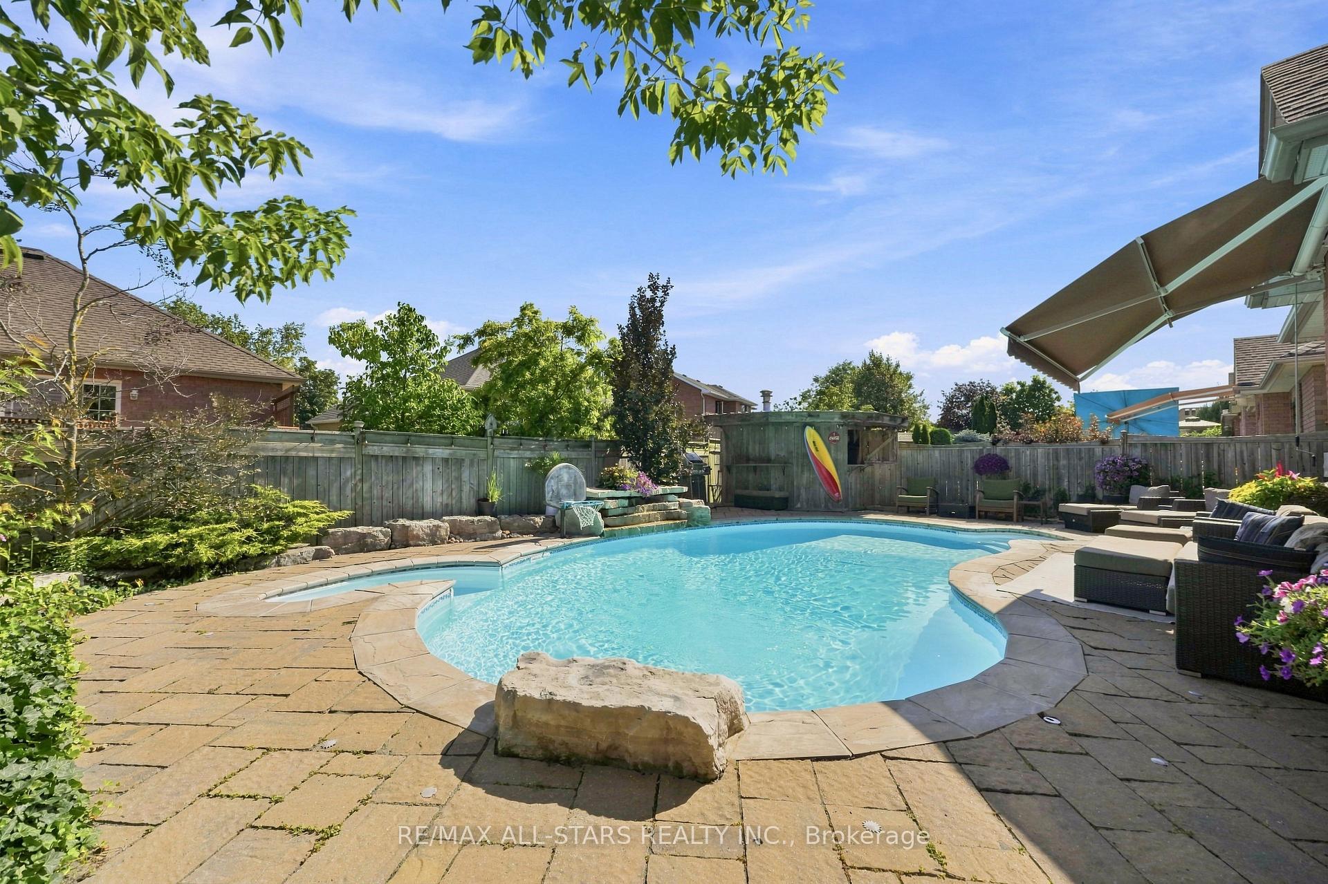 Photo 41 of 15 Ivygreen Road, Georgina, Historic Lakeshore Communities — HOMEH