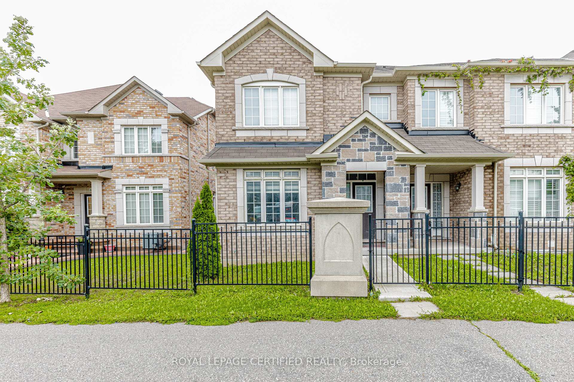 Photo 1 of 66 Hatton Court, Brampton, Credit Valley — HOMEH
