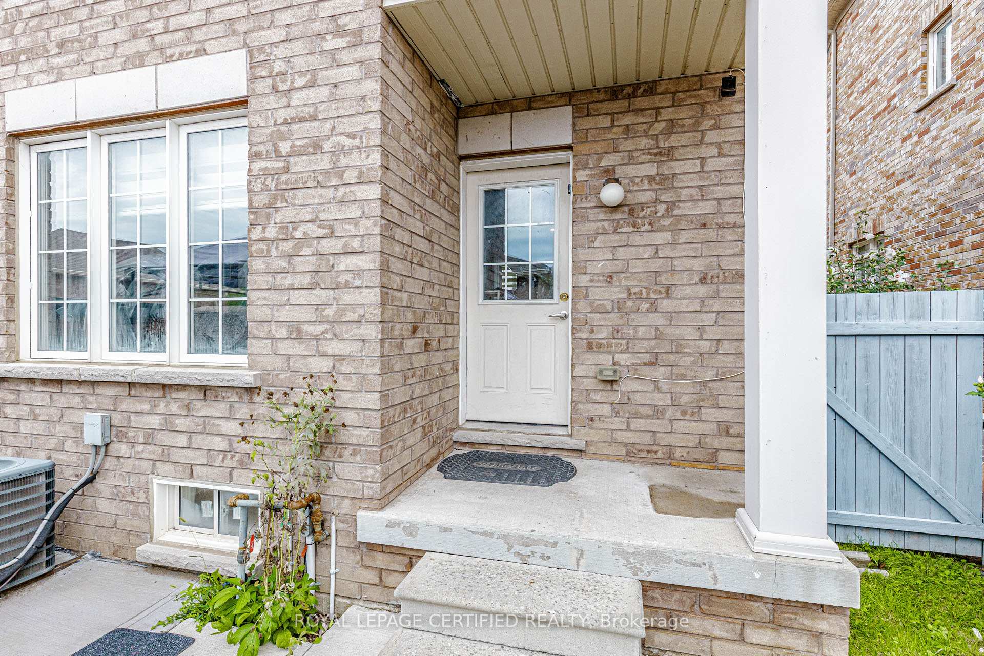 Photo 35 of 66 Hatton Court, Brampton, Credit Valley — HOMEH