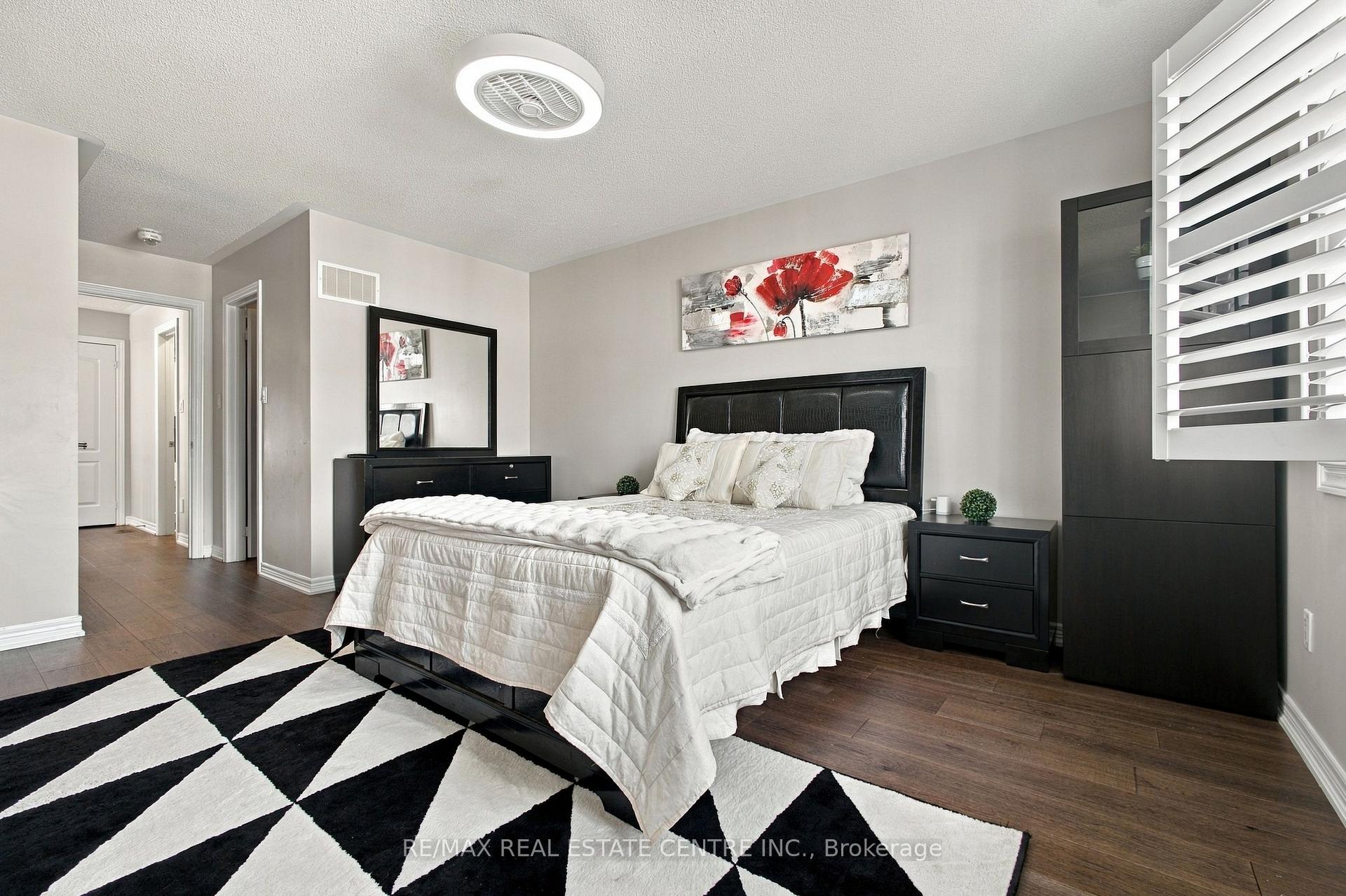 Photo 23 of 28 Banbridge Crescent, Brampton, Credit Valley — HOMEH