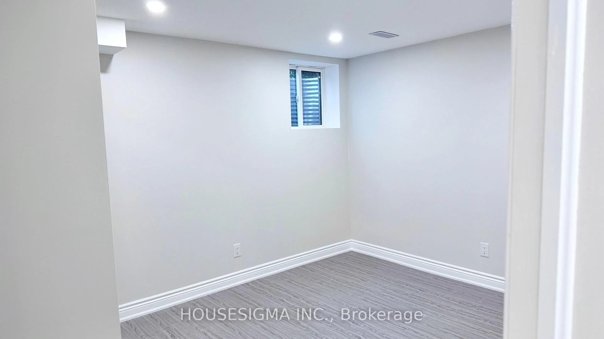 Photo 14 of Basement Apartment - 438 Tilt Point, Milton, Scott — HOMEH