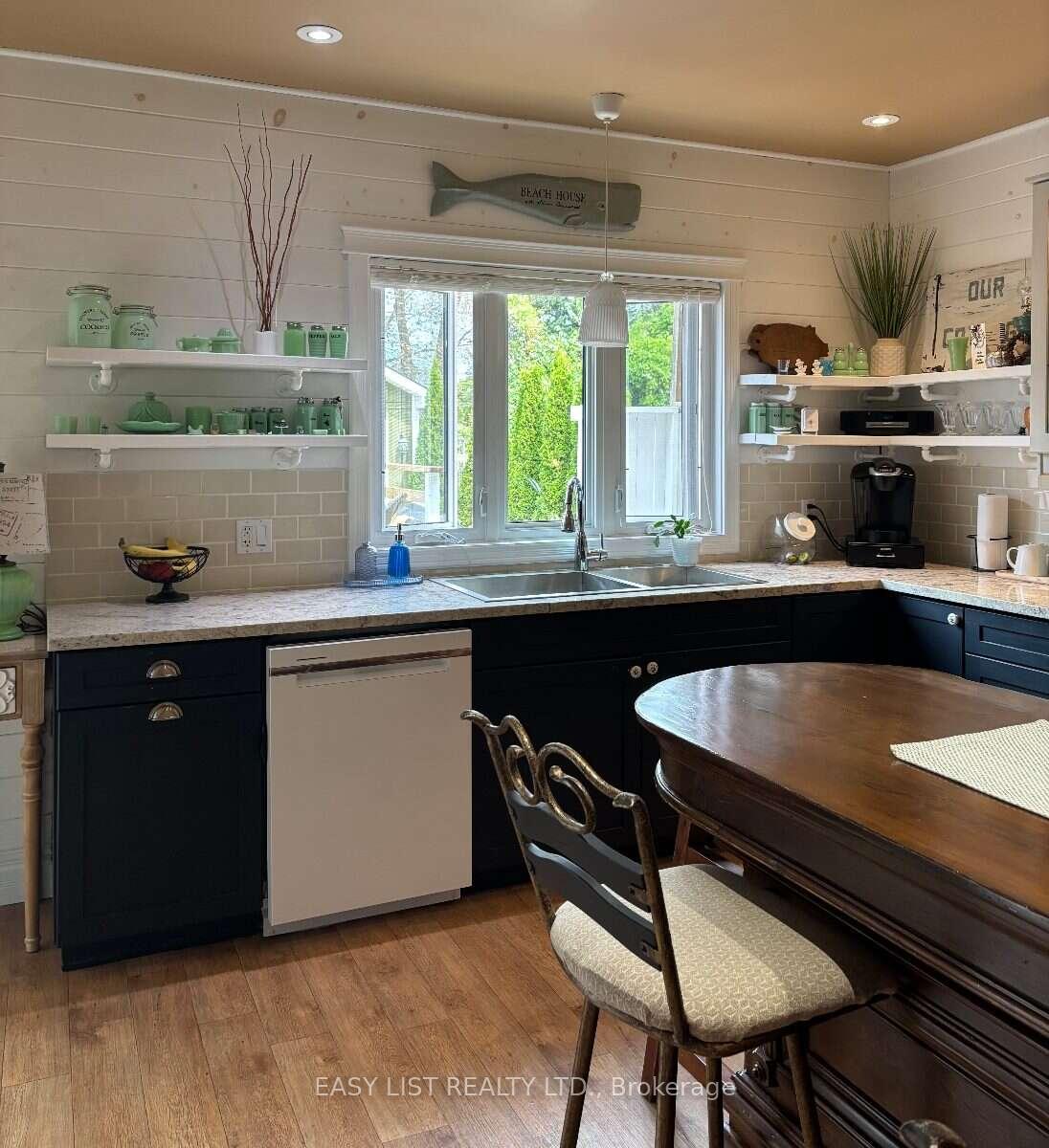 Photo 17 of 32 Nelson Street E, Meaford — HOMEH