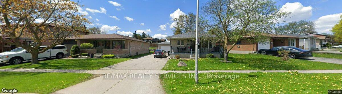 Photo 5 of 315 Elliot Street, Cambridge, Christopher-Champlain — HOMEH