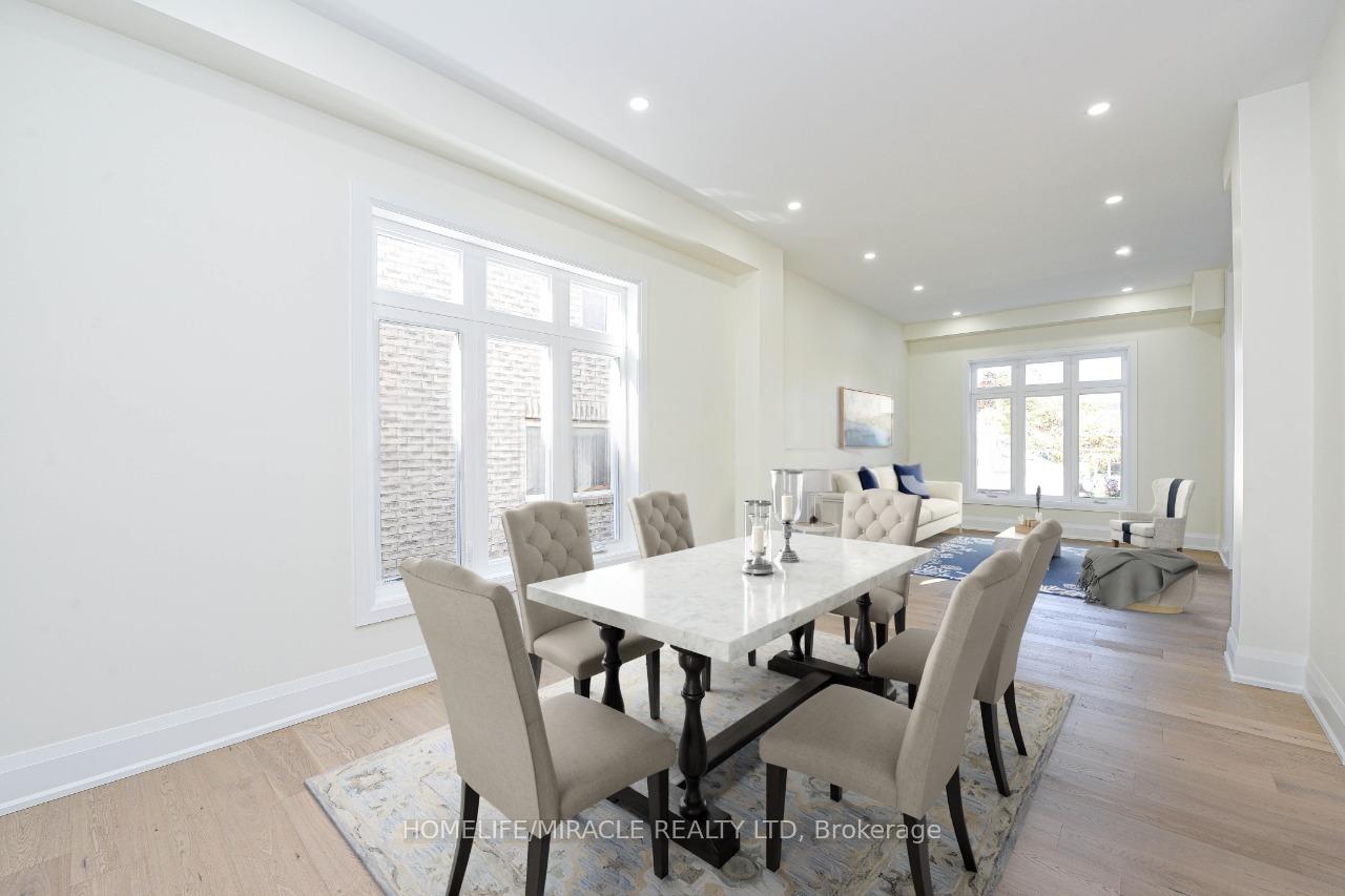 Photo 8 of 11 Hillcrest Avenue, Brampton, Queen Street Corridor — HOMEH