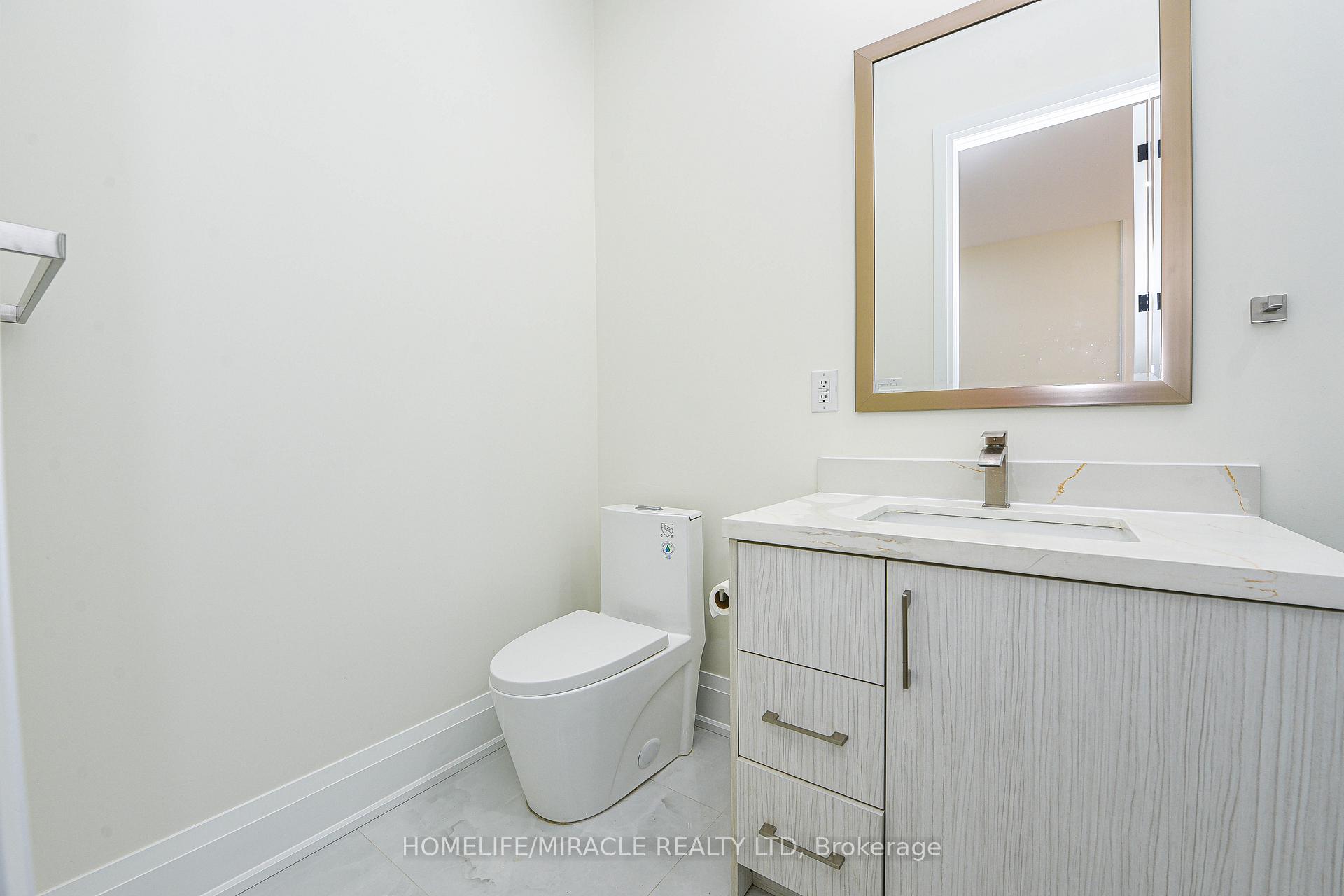 Photo 41 of 11 Hillcrest Avenue, Brampton, Queen Street Corridor — HOMEH