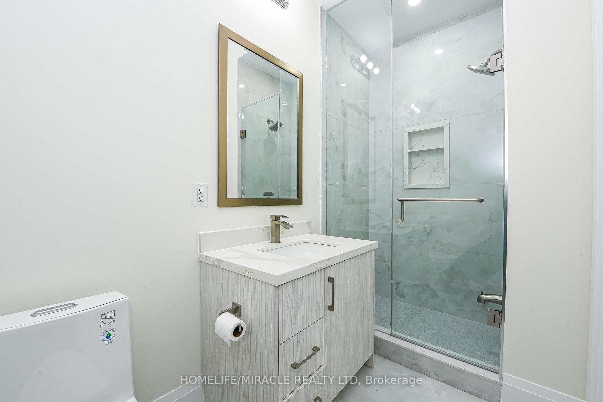 Photo 43 of 11 Hillcrest Avenue, Brampton, Queen Street Corridor — HOMEH