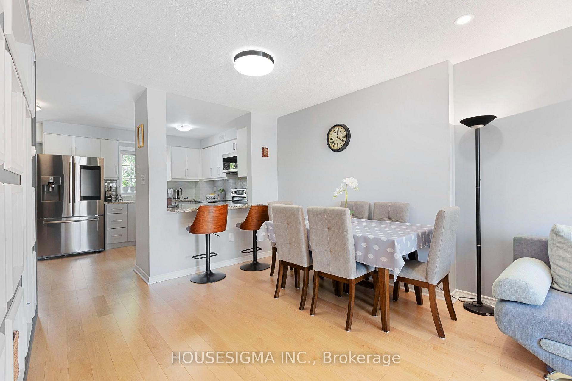 Photo 7 of Unit 22, 4950 Rathkeale Road, Mississauga, East Credit — HOMEH