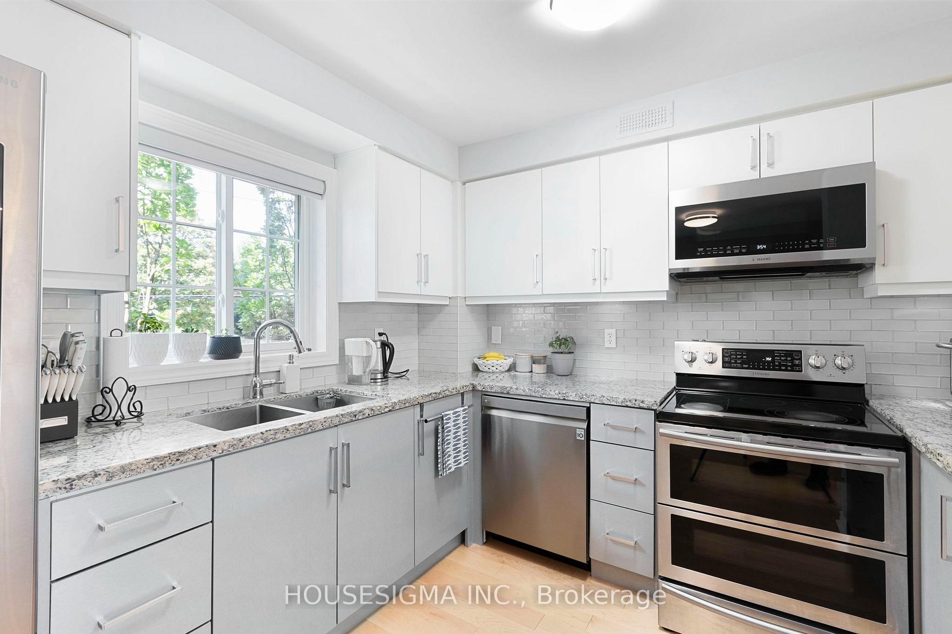 Photo 8 of Unit 22, 4950 Rathkeale Road, Mississauga, East Credit — HOMEH