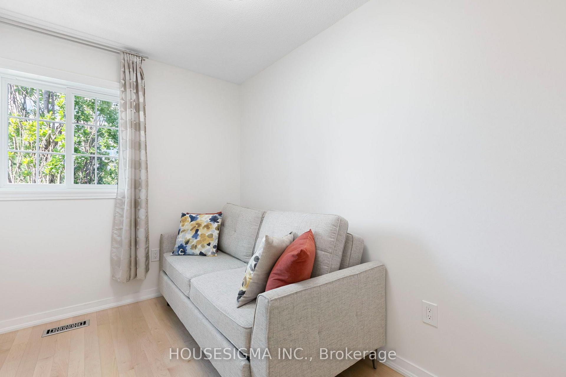 Photo 22 of Unit 22, 4950 Rathkeale Road, Mississauga, East Credit — HOMEH