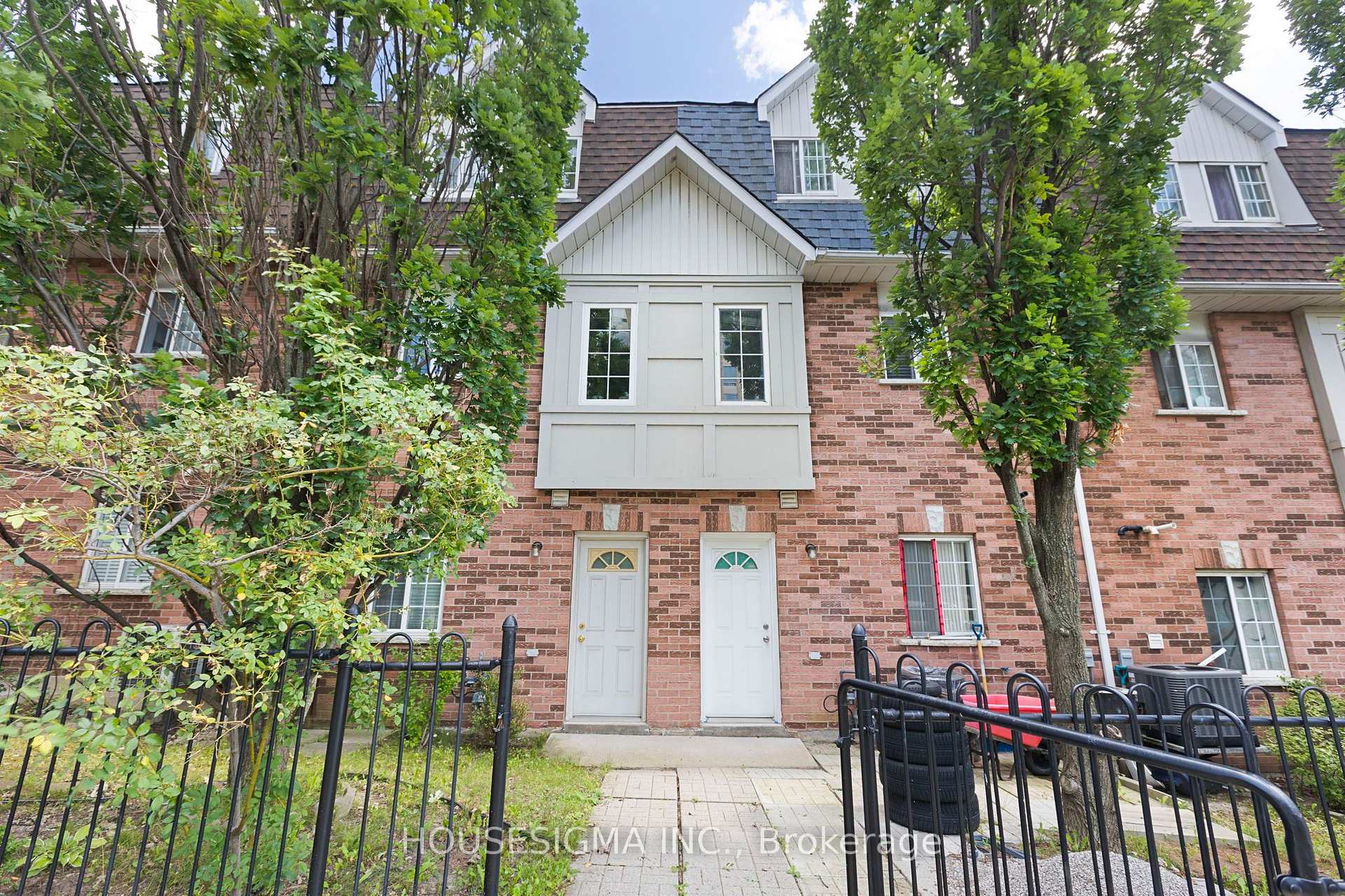 Photo 24 of Unit 22, 4950 Rathkeale Road, Mississauga, East Credit — HOMEH