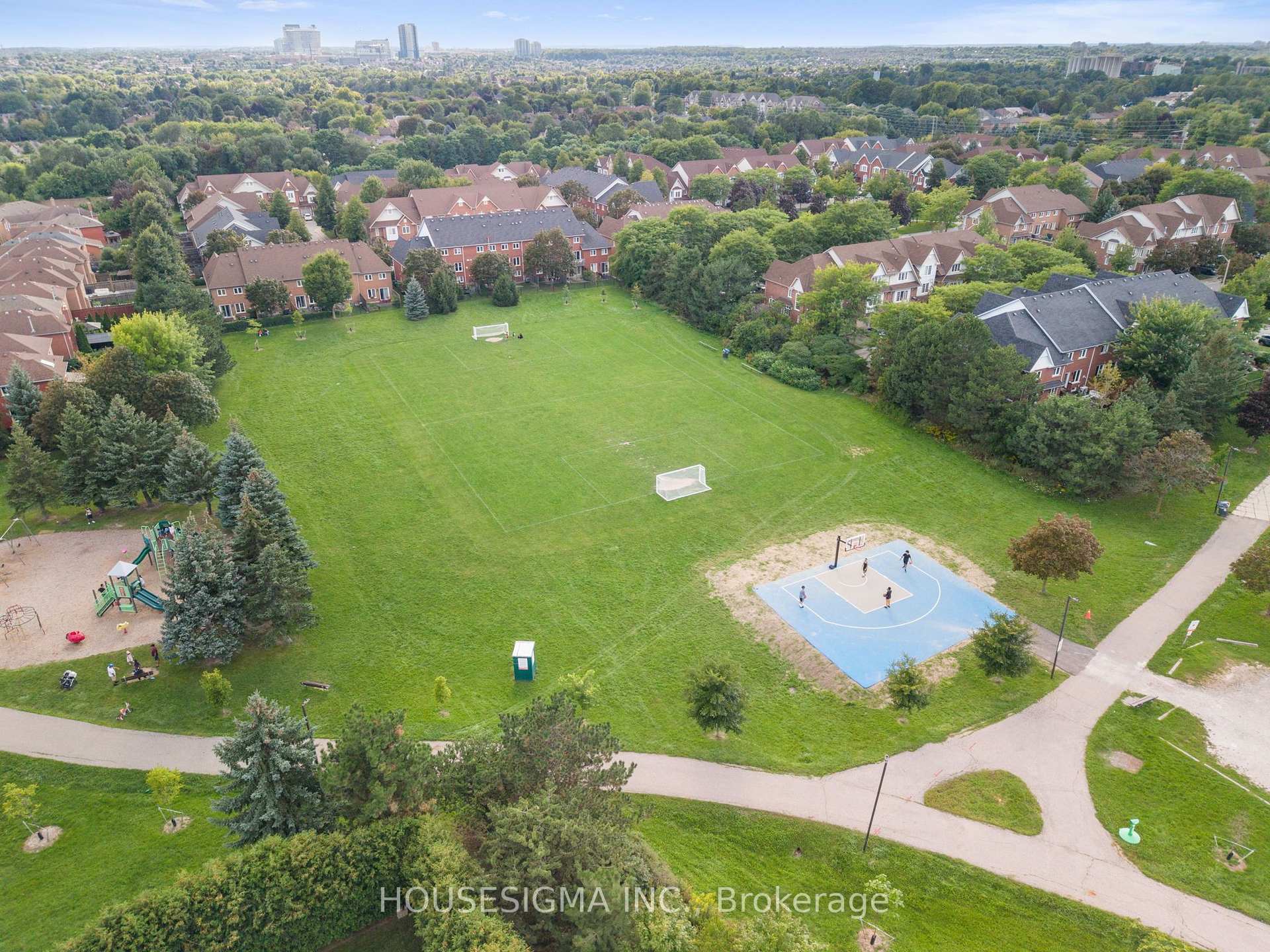 Photo 30 of Unit 22, 4950 Rathkeale Road, Mississauga, East Credit — HOMEH