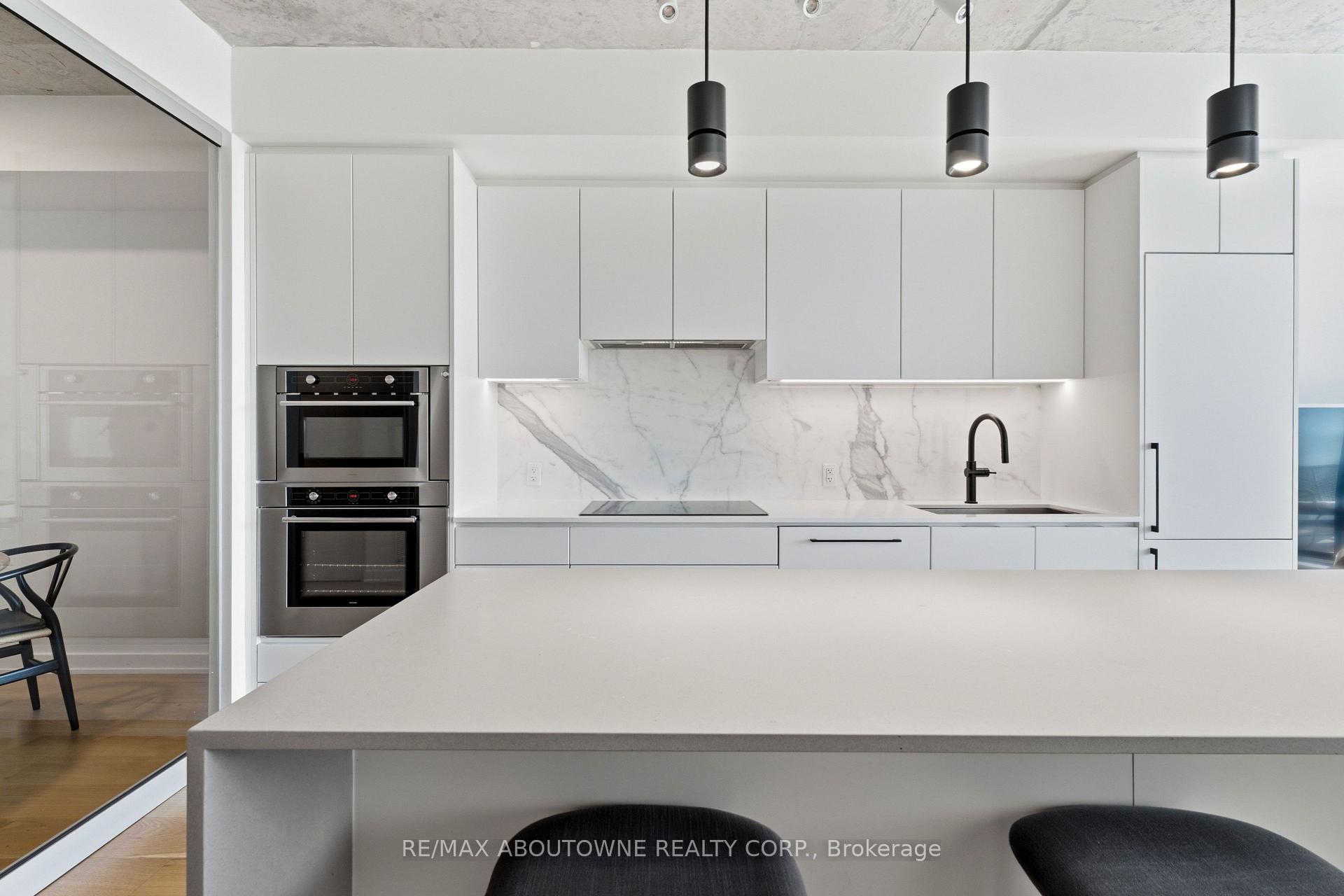Photo 8 of Unit PH618, 899 College Street, Toronto, Trinity-Bellwoods — HOMEH