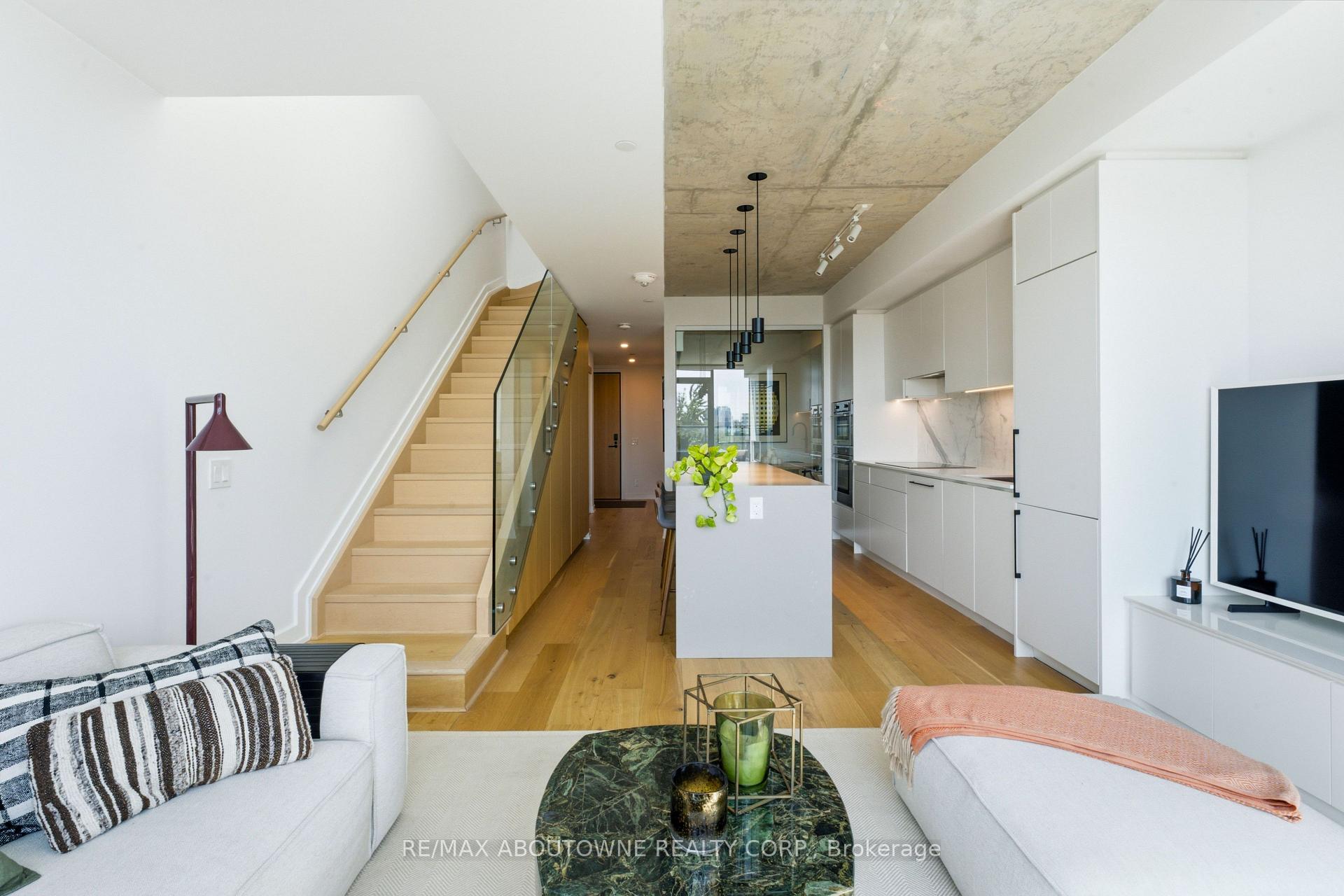 Photo 11 of Unit PH618, 899 College Street, Toronto, Trinity-Bellwoods — HOMEH