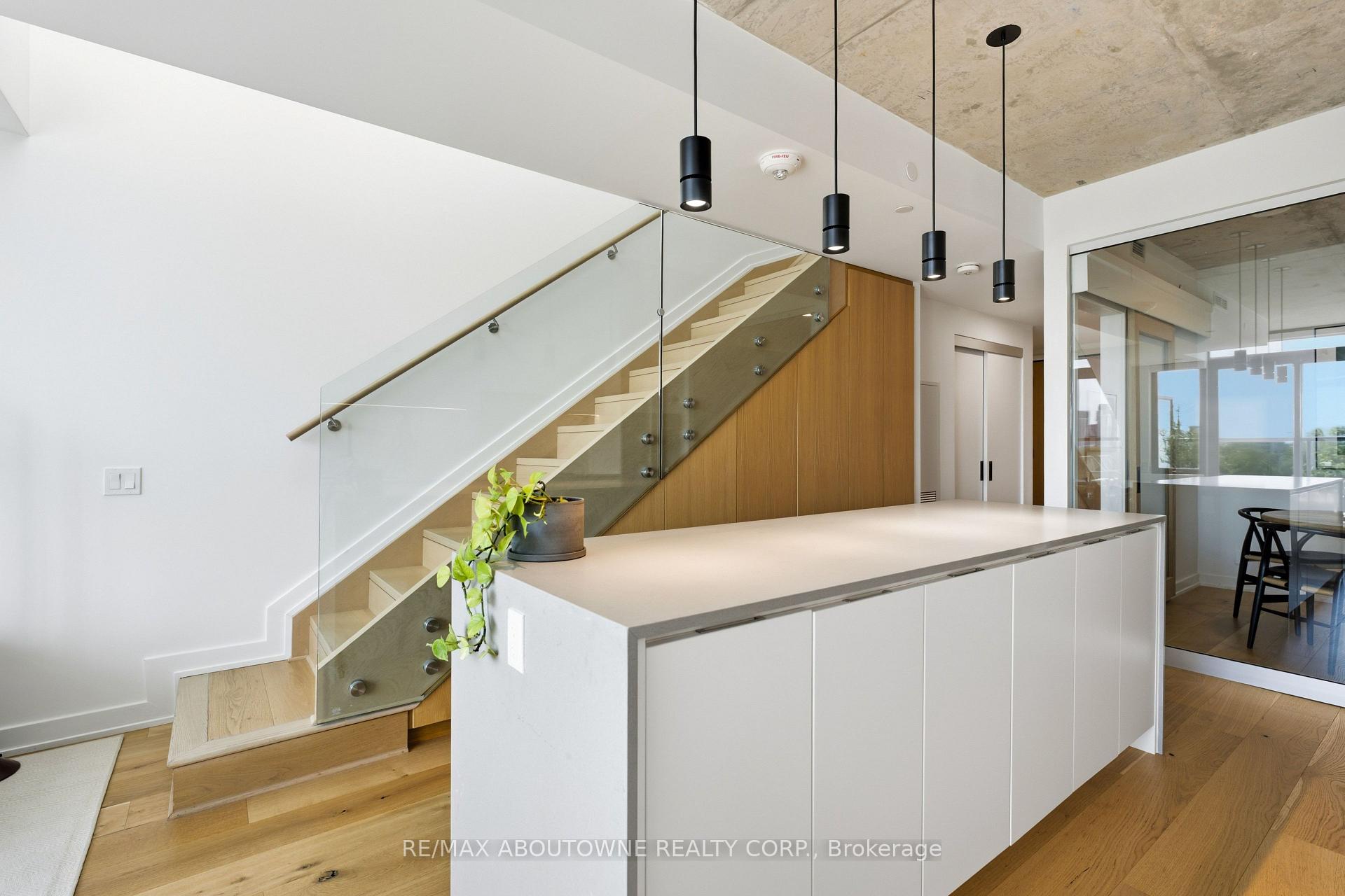 Photo 15 of Unit PH618, 899 College Street, Toronto, Trinity-Bellwoods — HOMEH