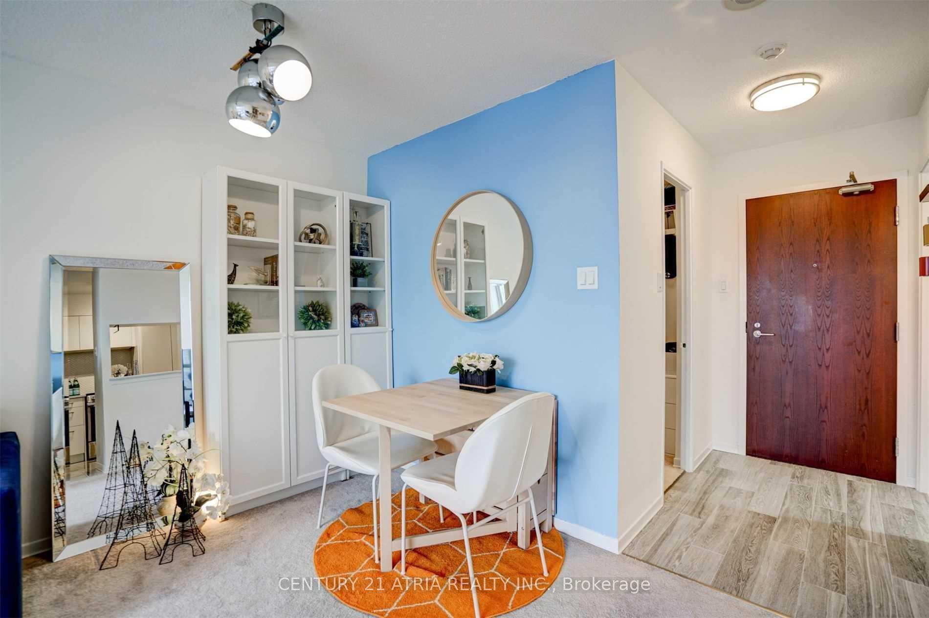 Photo 2 of Unit 1504, 1055 Bay Street, Toronto, Bay Street Corridor — HOMEH