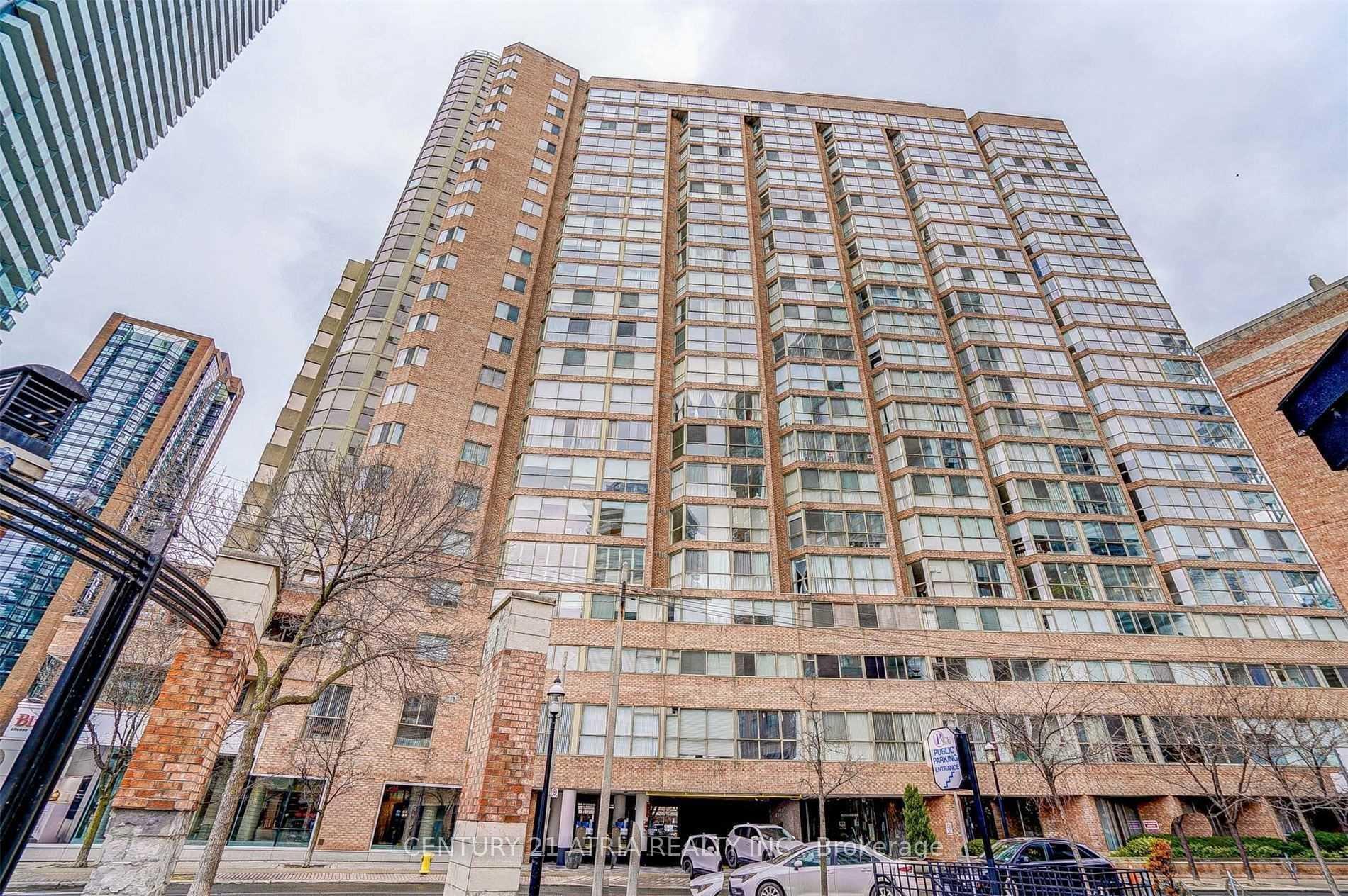 Photo 4 of Unit 1504, 1055 Bay Street, Toronto, Bay Street Corridor — HOMEH