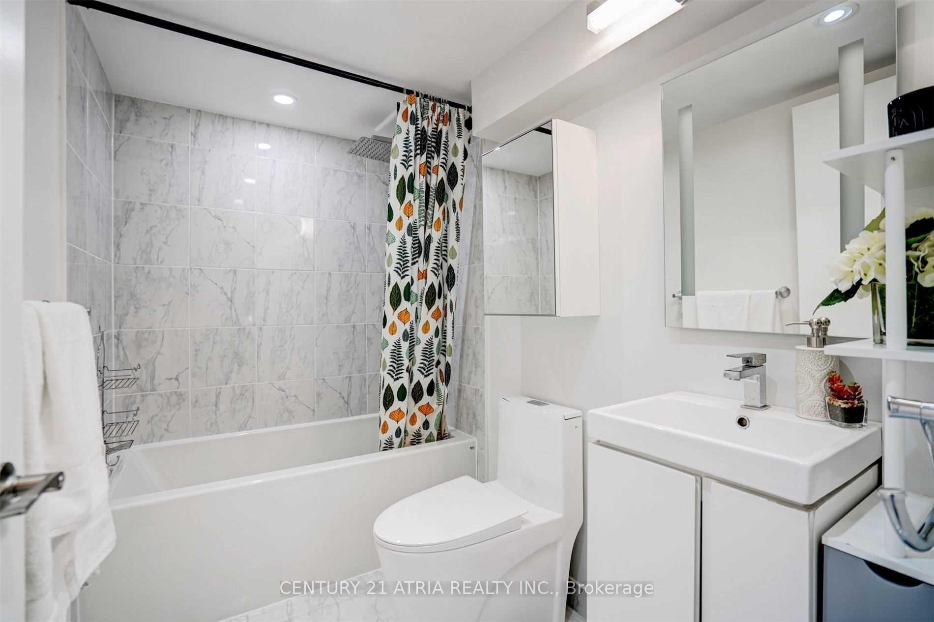 Photo 15 of Unit 1504, 1055 Bay Street, Toronto, Bay Street Corridor — HOMEH