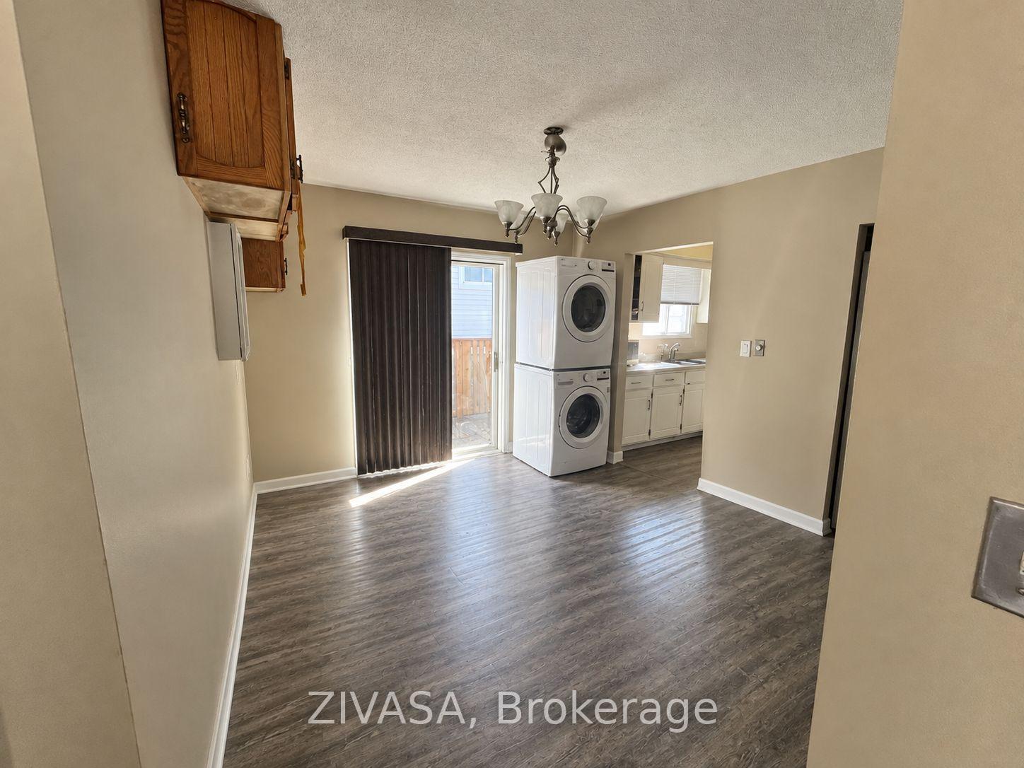Photo 7 of 201 Rittenhouse Road, Kitchener, Country Hills West — HOMEH