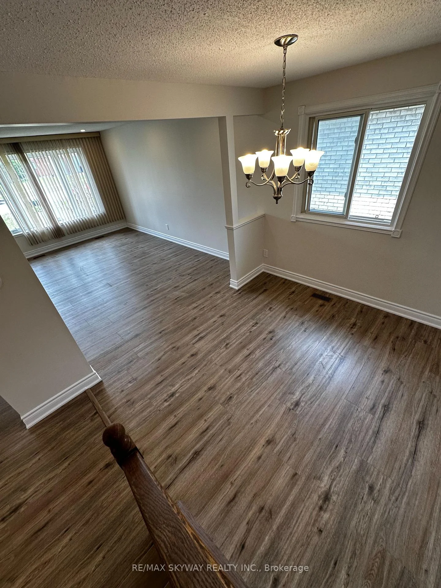 Photo 3 of Unit UPPER, 535 Appledale Crescent, Waterloo, Westvale — HOMEH