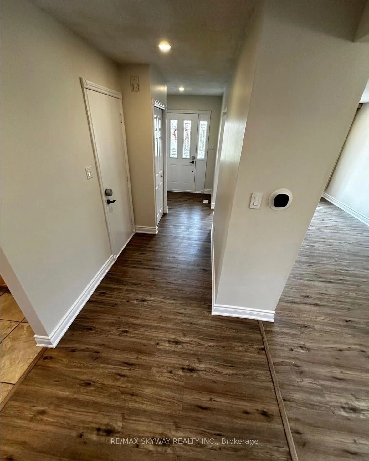 Photo 12 of Unit UPPER, 535 Appledale Crescent, Waterloo, Westvale — HOMEH