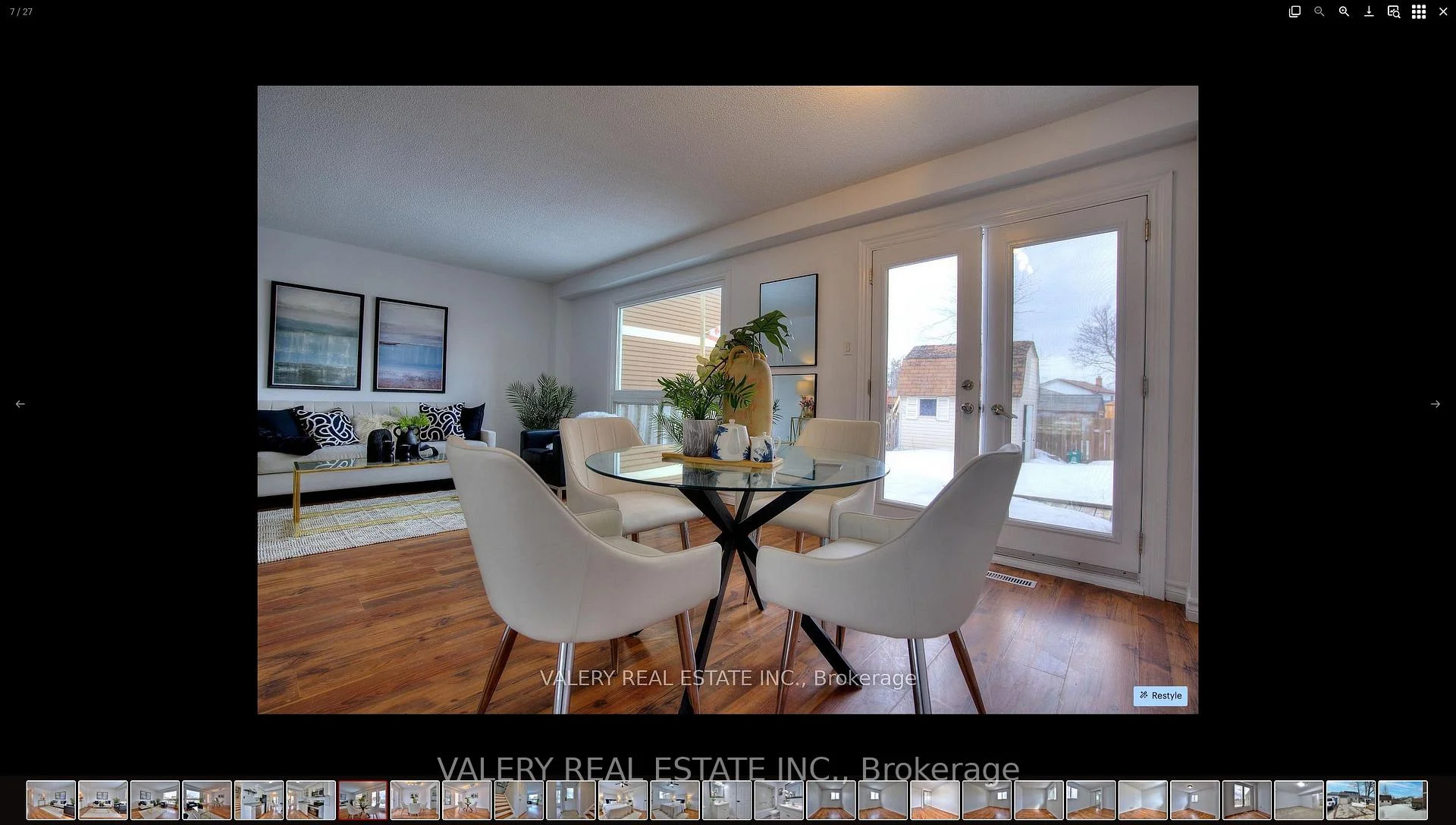 Photo 13 of 24 Lampman Lane, Barrie, Letitia Heights — HOMEH