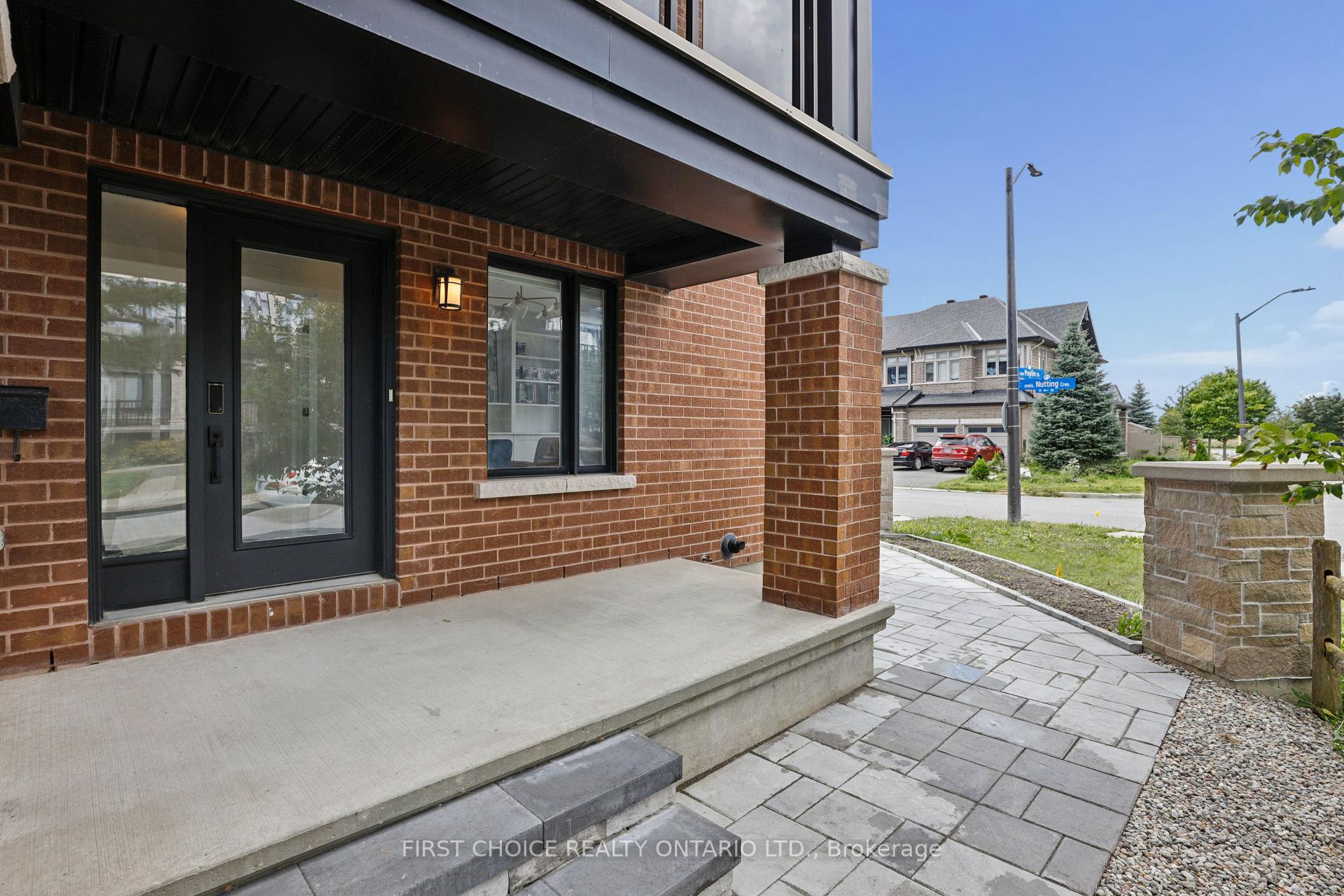 Photo 5 of 124 Nutting Crescent, Ottawa, Riverside South/Gloucester Glen — HOMEH