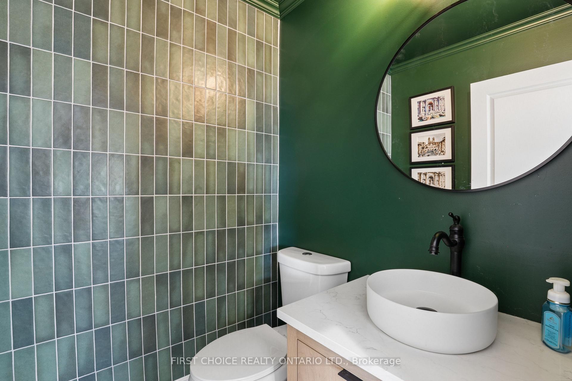 Photo 25 of 124 Nutting Crescent, Ottawa, Riverside South/Gloucester Glen — HOMEH