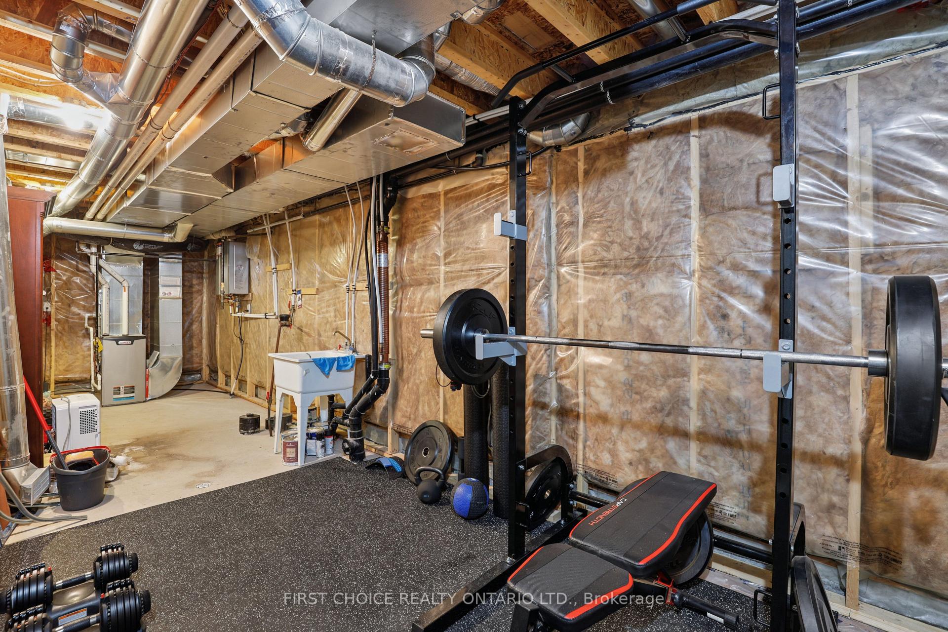 Photo 32 of 124 Nutting Crescent, Ottawa, Riverside South/Gloucester Glen — HOMEH