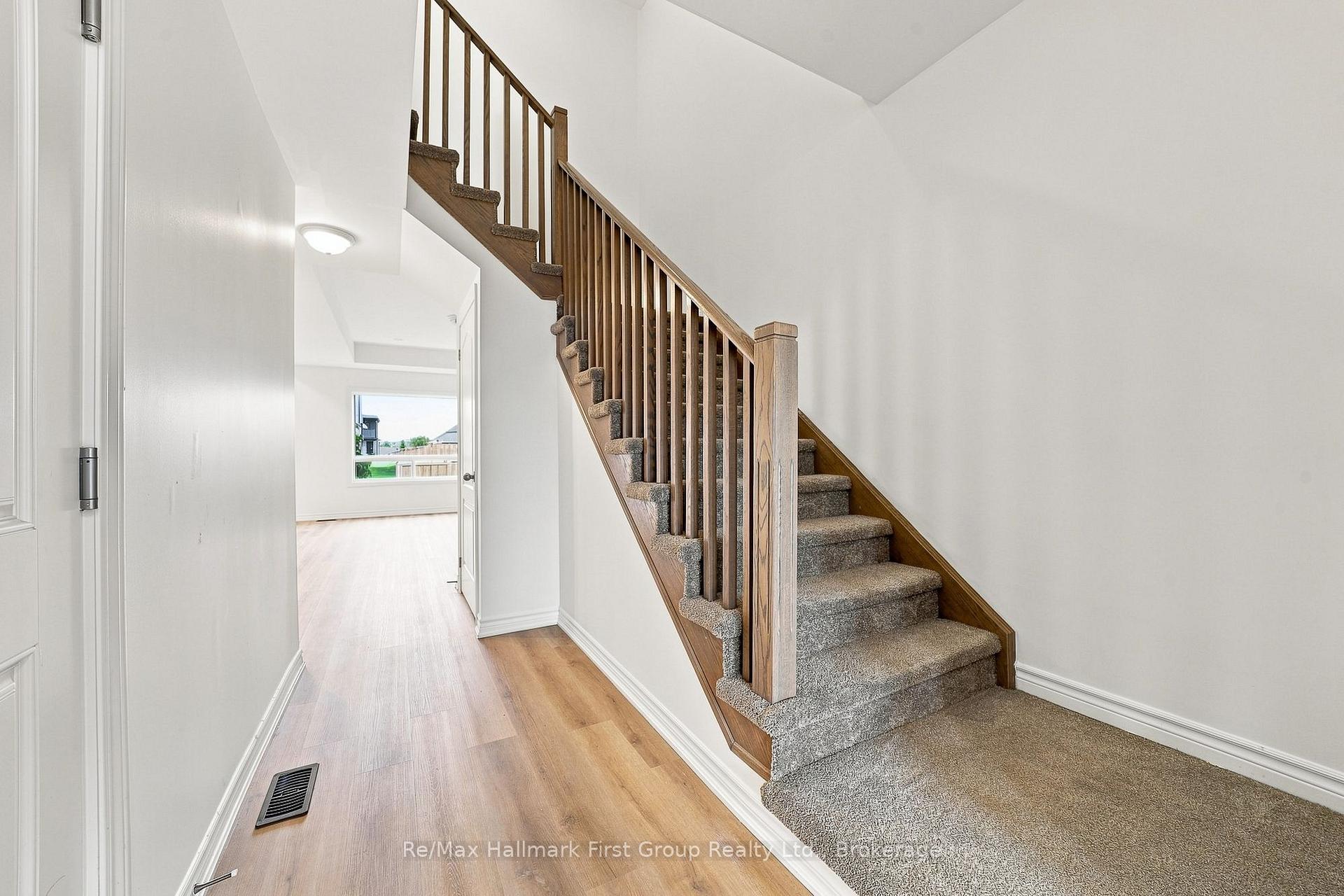 Photo 5 of 14 Tolman Street, Brighton — HOMEH