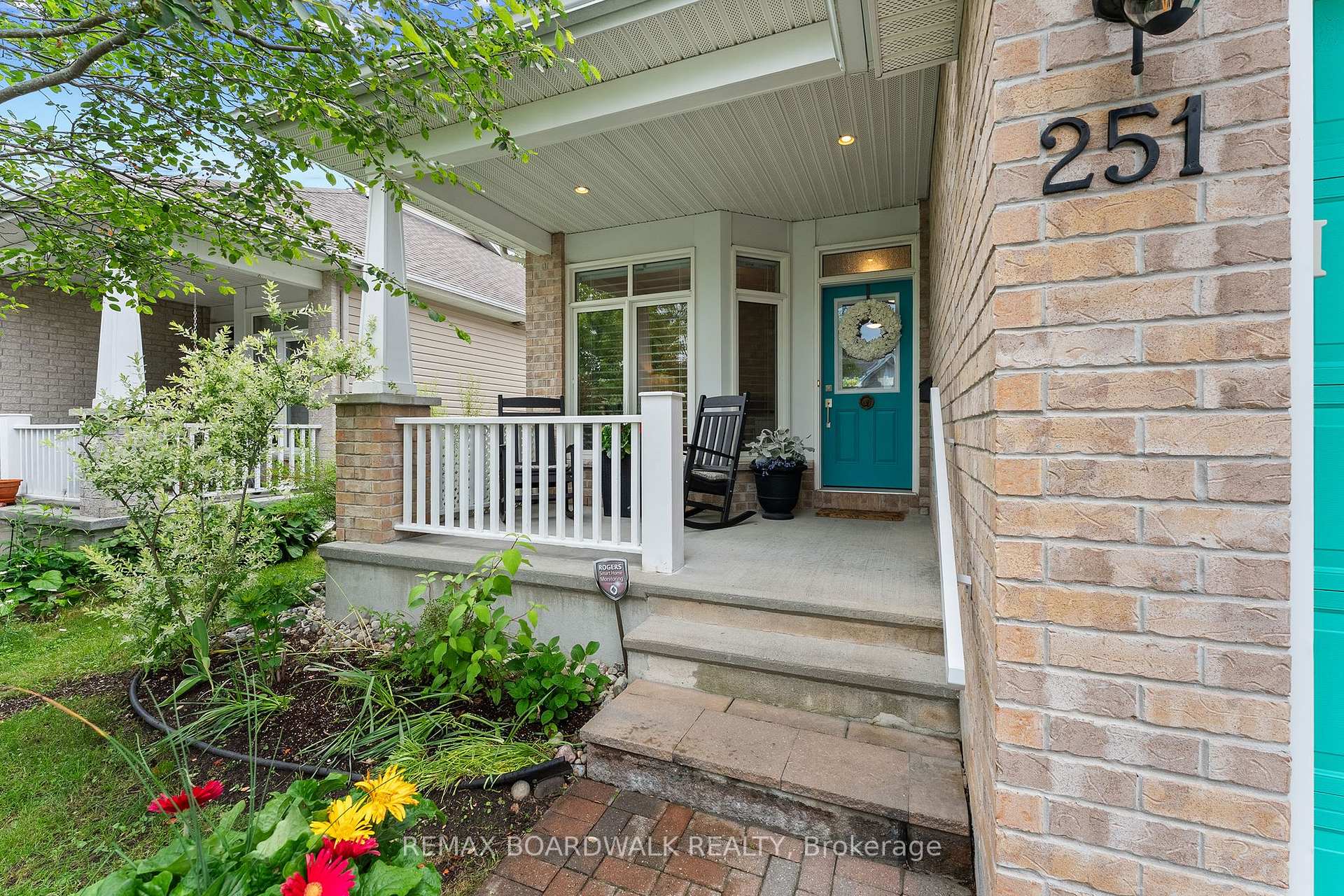 Photo 2 of 251 Bulrush Crescent, Ottawa, Blossom Park/Kemp Park/Findlay Creek — HOMEH