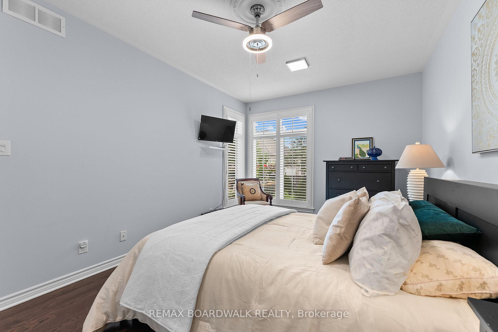 Photo 12 of 251 Bulrush Crescent, Ottawa, Blossom Park/Kemp Park/Findlay Creek — HOMEH