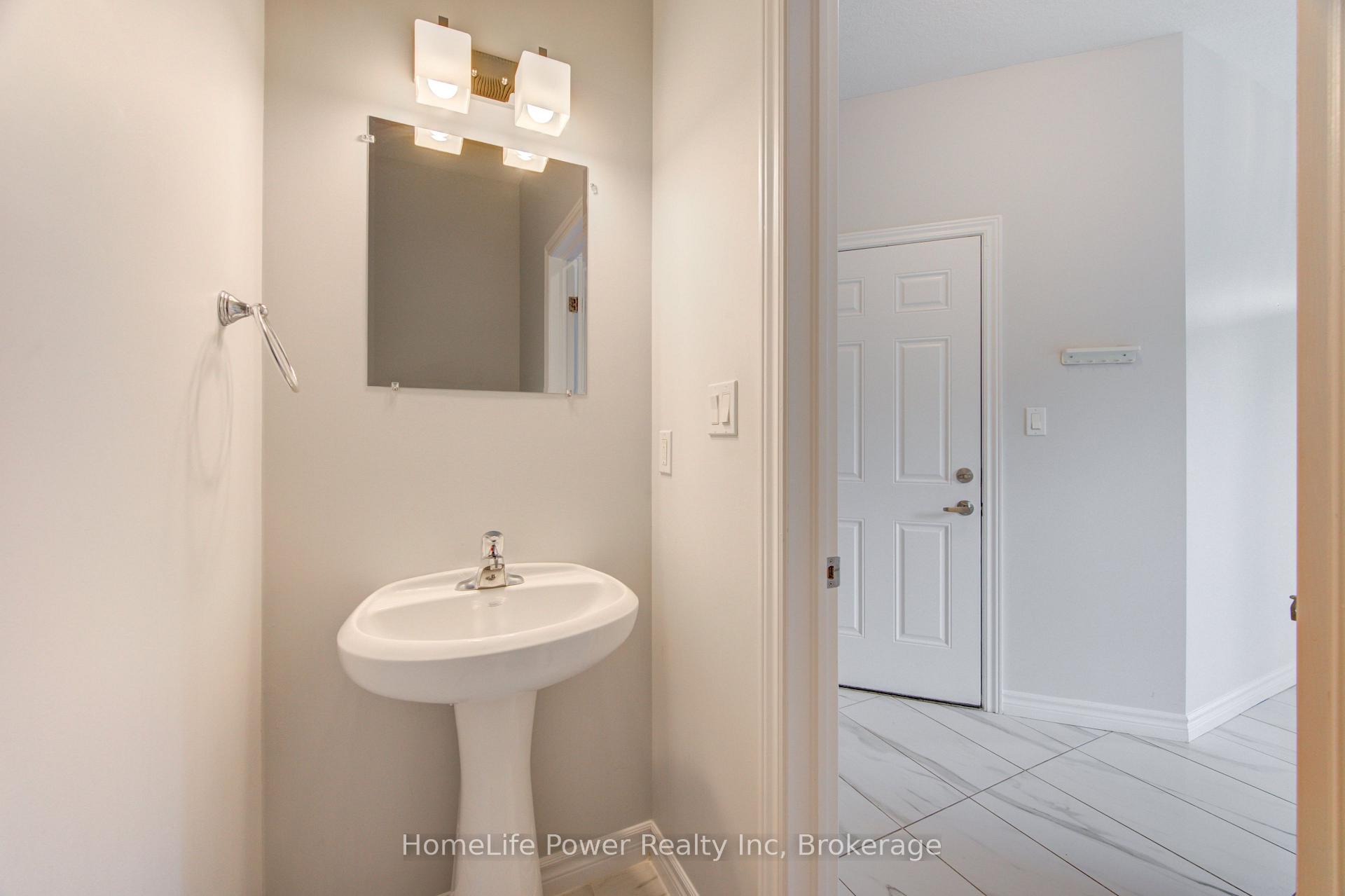 Photo 11 of Unit 38, 3967 Savoy Street, London, South V — HOMEH