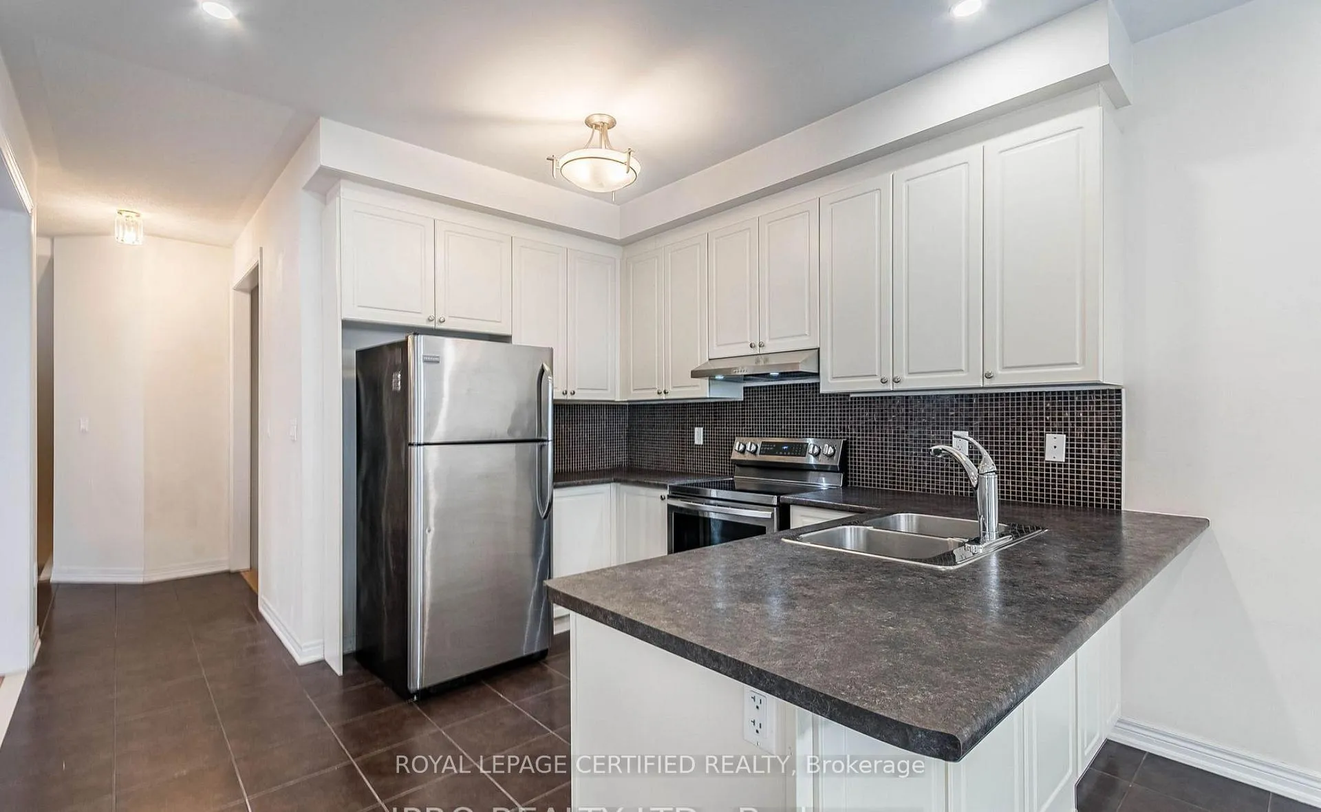Photo 19 of 620 Asleton Boulevard, Milton, Willmott — HOMEH
