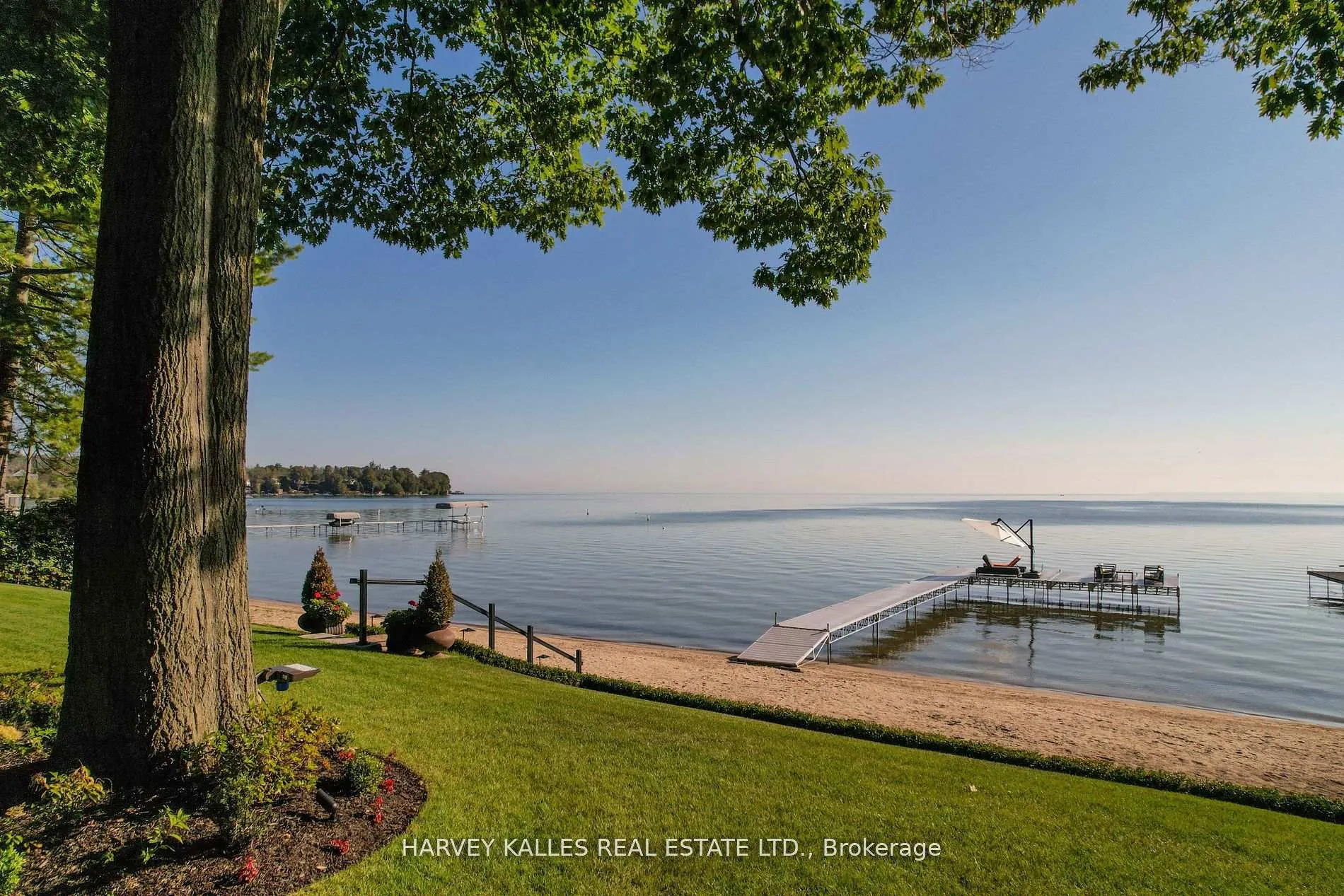 Photo 5 of 3203 Summer Place, Innisfil, Rural Innisfil — HOMEH