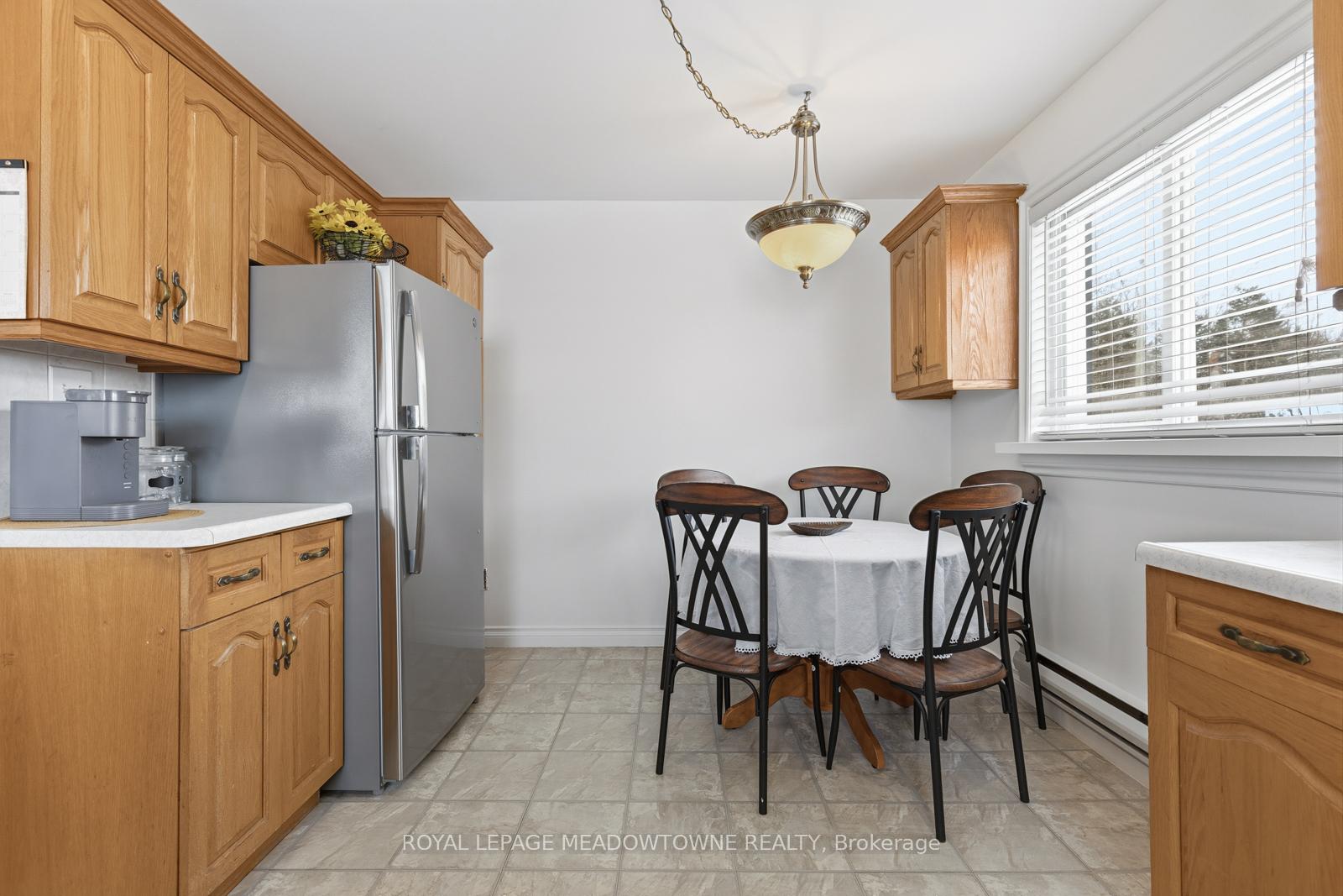 Photo 18 of 61 Aldred Drive, Scugog, Rural Scugog — HOMEH